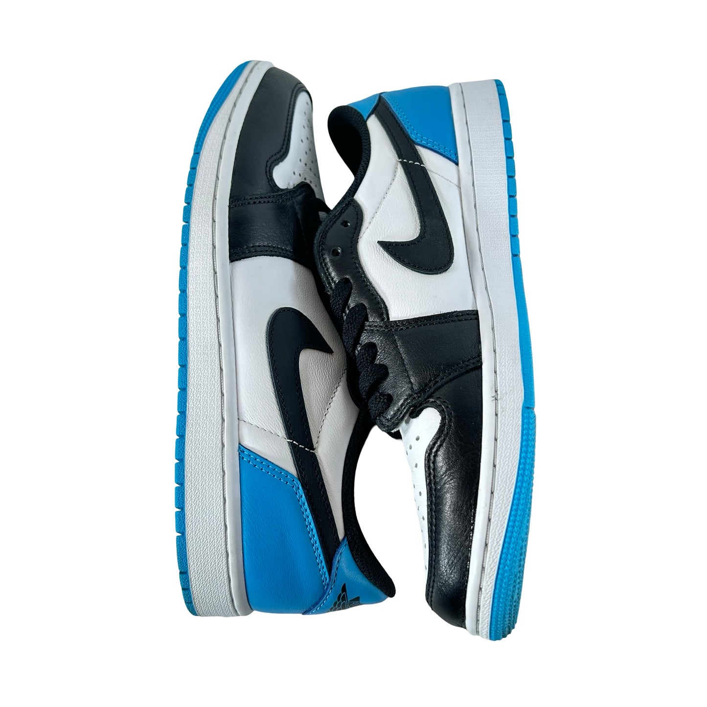 CZ0790 104 Jordan 1 Retro Low OG Black Dark Powder Blue [USED] - 8.5 M (Used2) (No Box2)