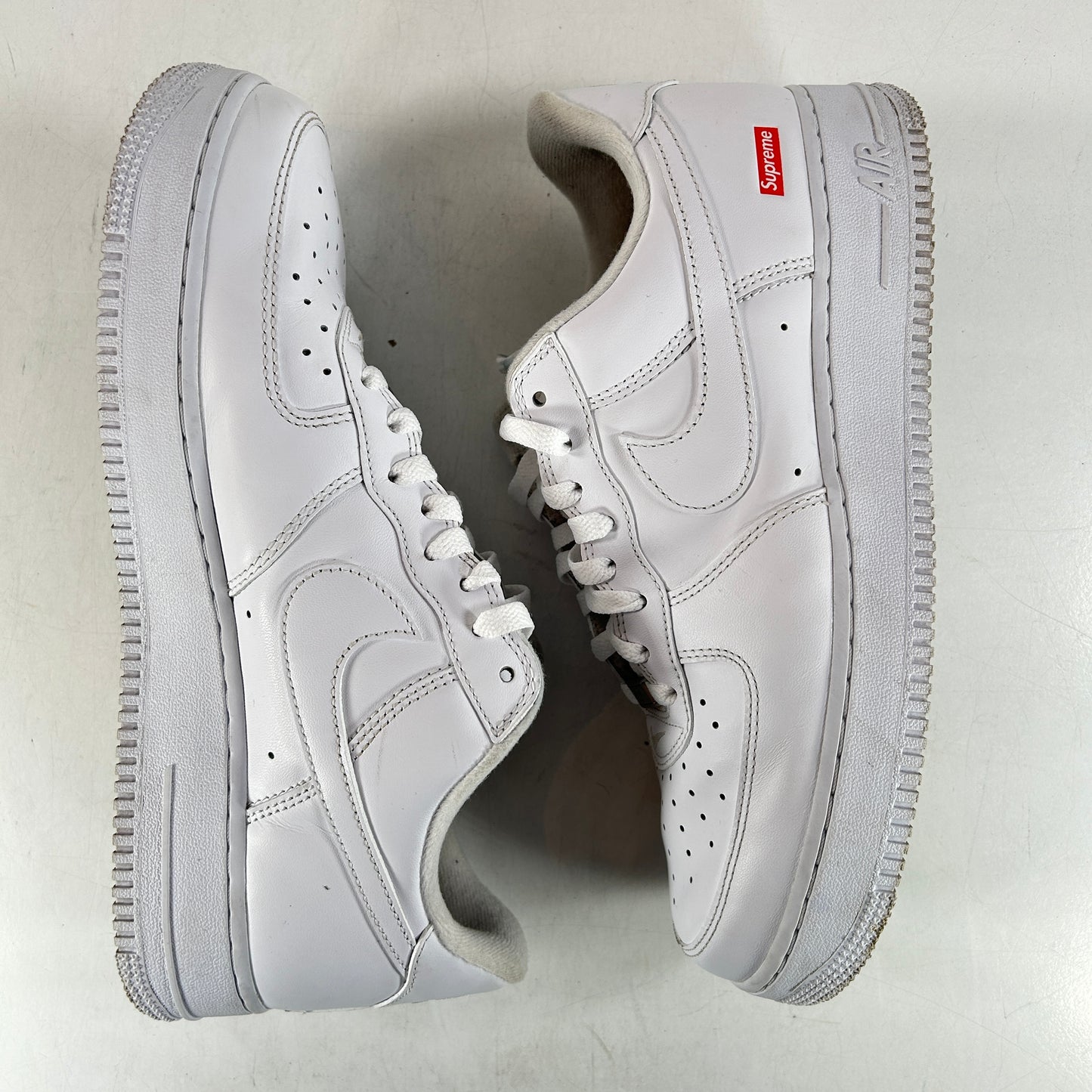 CU9225 100 AF1 Bajo Supremo Blanco