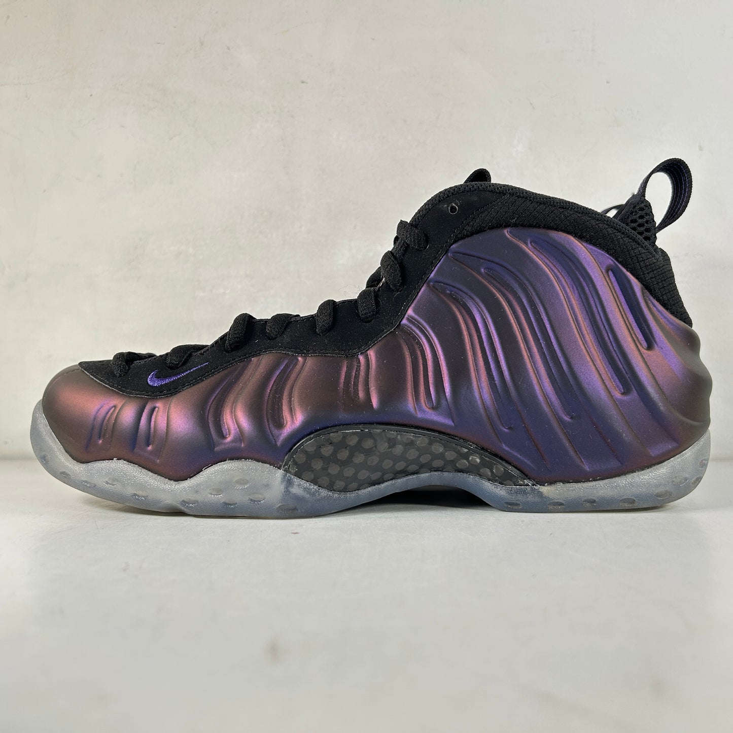 314996 008 Nike Air Foamposite One Eggplant (2017) [USED] - 9 M (Used)