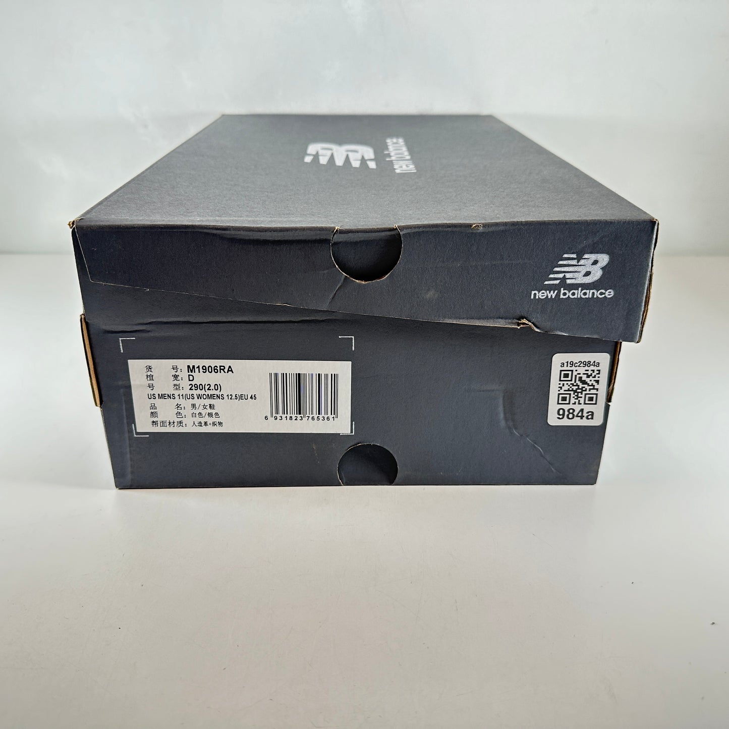 M1906RA New Balance 1906R White Metallic Gold [USED] - 11 M (Used)