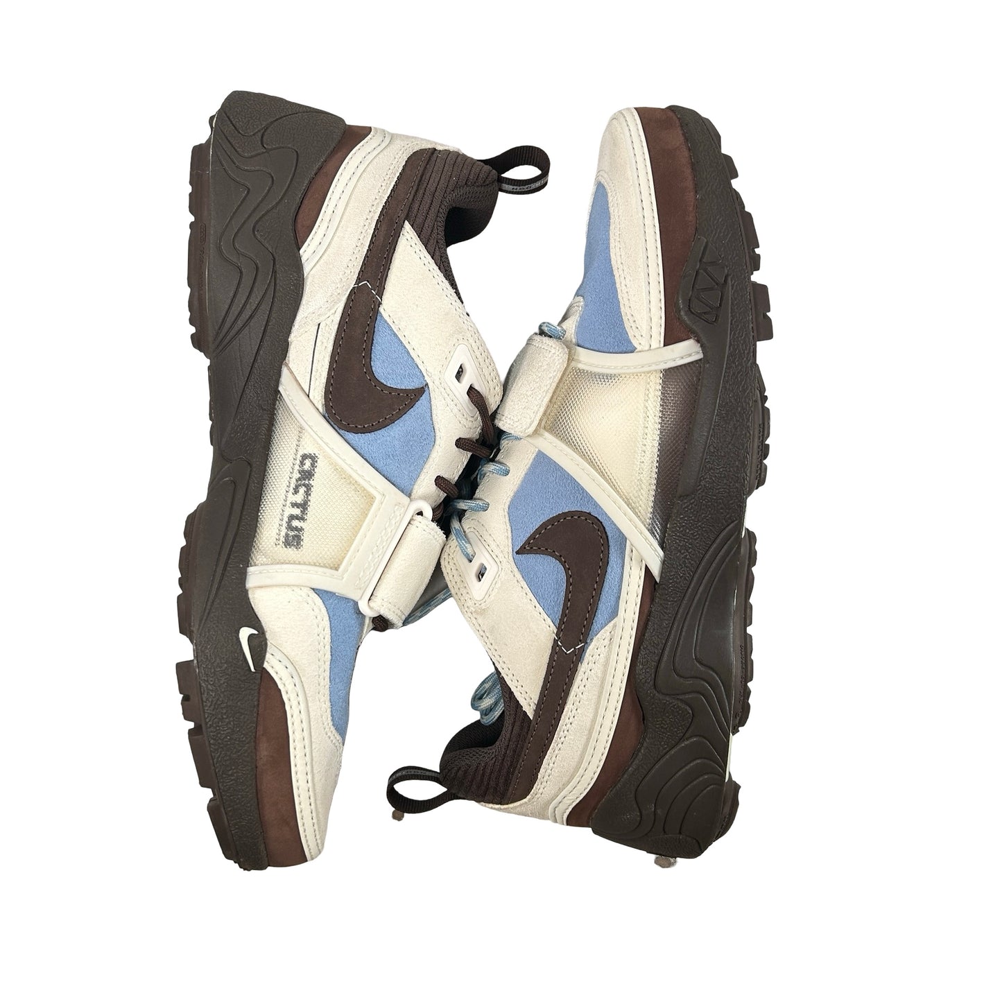 HQ3072 400 Nike Zoom Field Jaxx Travis Scott Leche Blue [USED] - 9 M (Used)