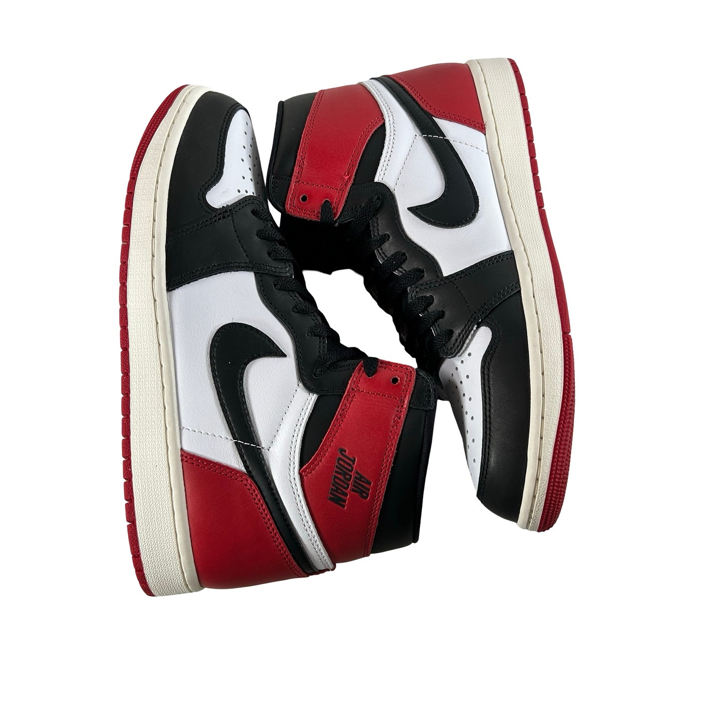 DZ5485 106 Air Jordan 1 High OG Black Toe Reimagined [USED] - 10.5 M (Used7)