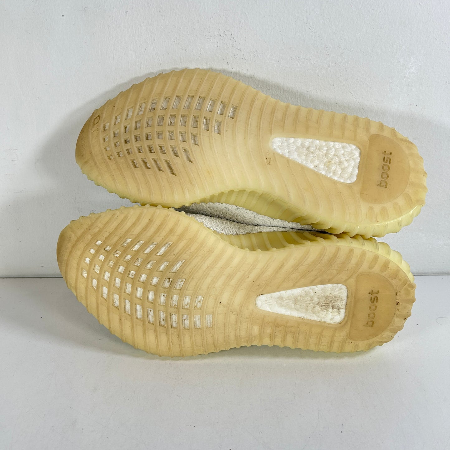 CP9366 Yeezy 350 V2 Cream White [USED] - 7 M (Used) (No Box)