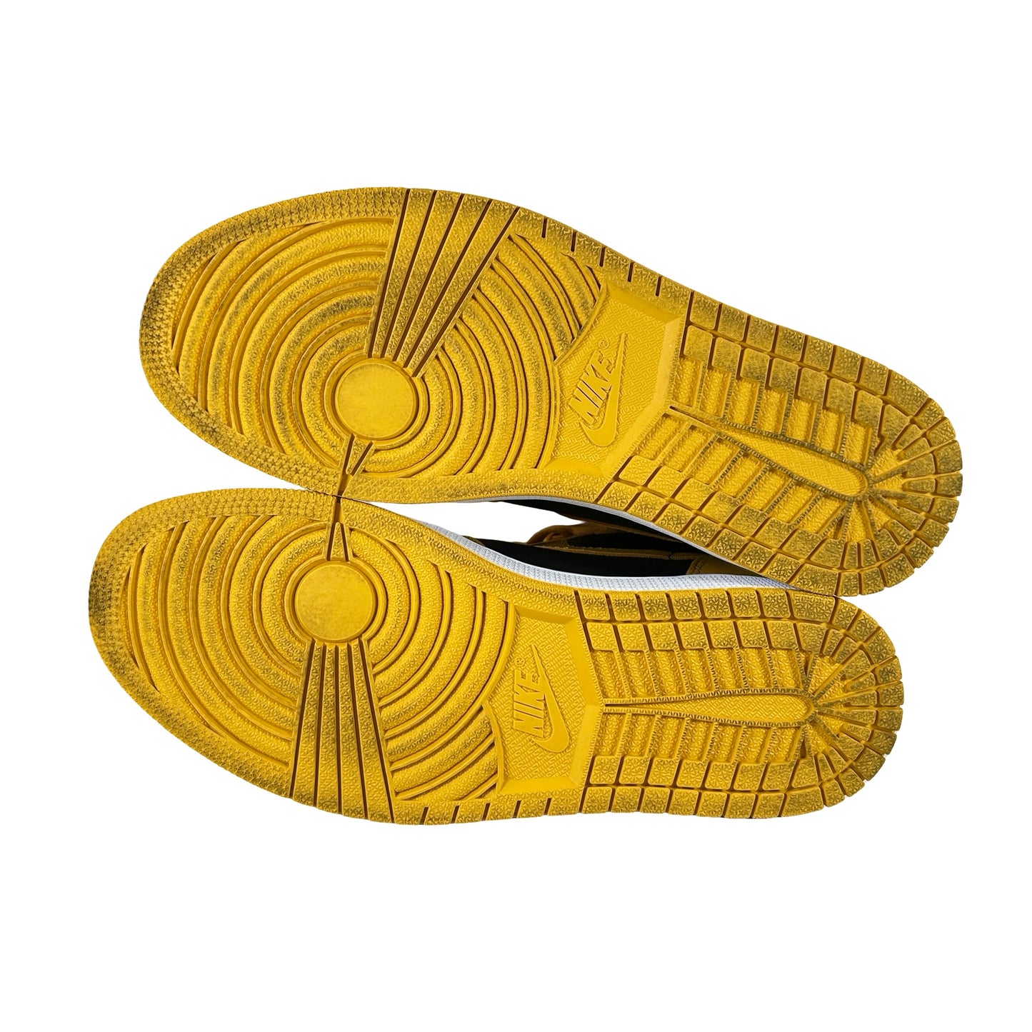 555088 701 Jordan 1 Pollen [USED] - 8.5 M (Used)