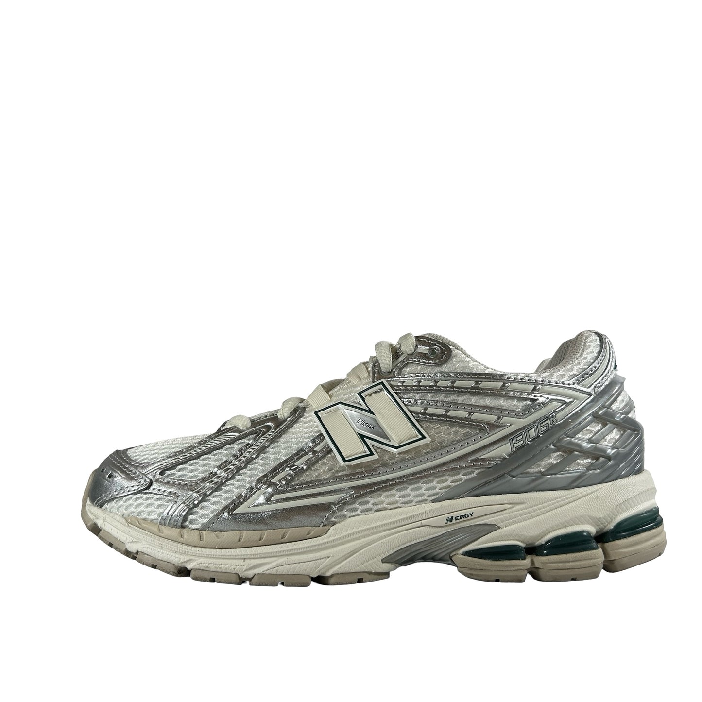 M1906REE New Balance 1906R Silver Metallic Sea Salt [USED] - 7 M (Used)