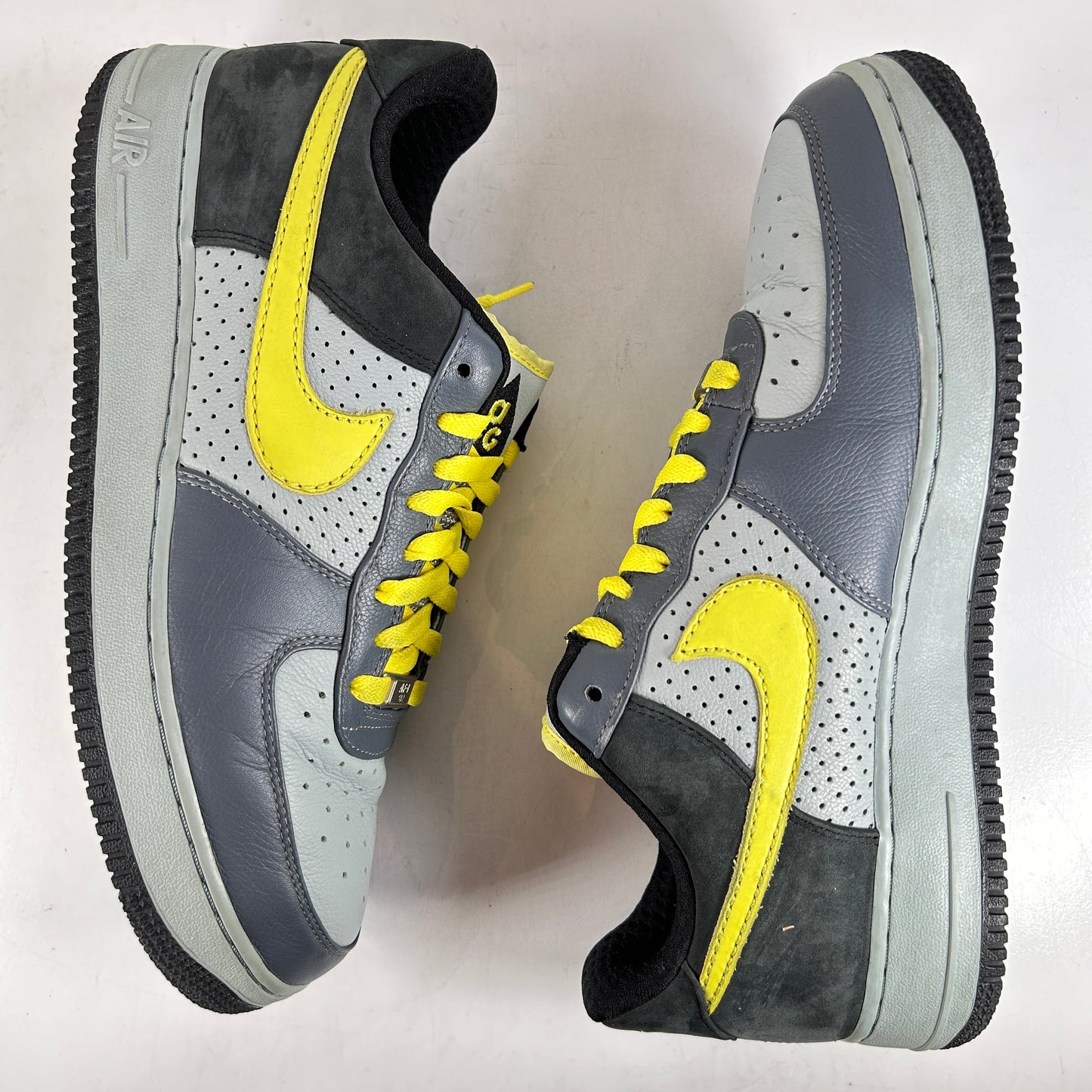 318775 071 Nike Air Force 1 Low Wildwood [USED] - 11 M (Used)