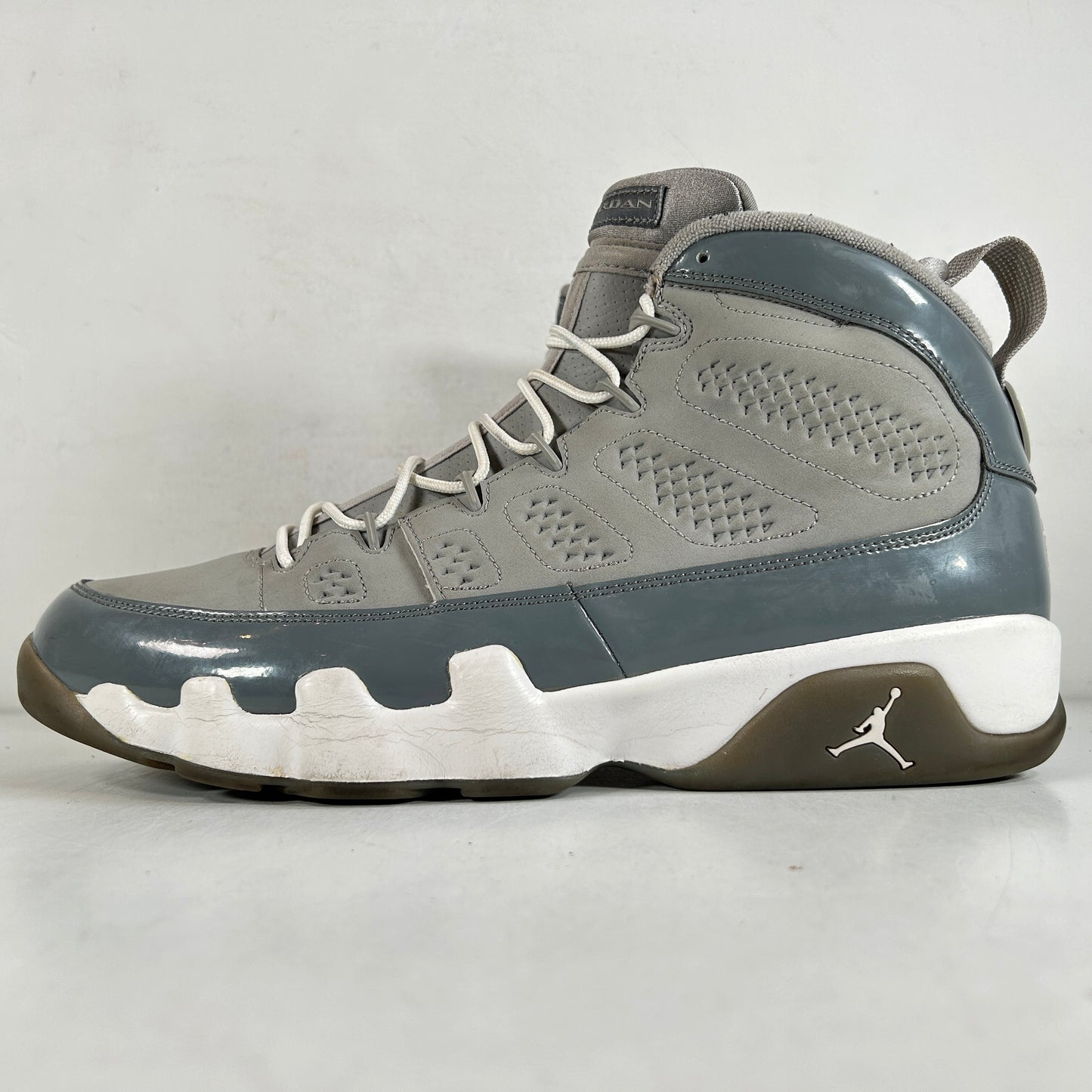 302370 015 Jordan 9 Retro Cool Grey (2012) [USED] - 11 M (Used) (No Box)