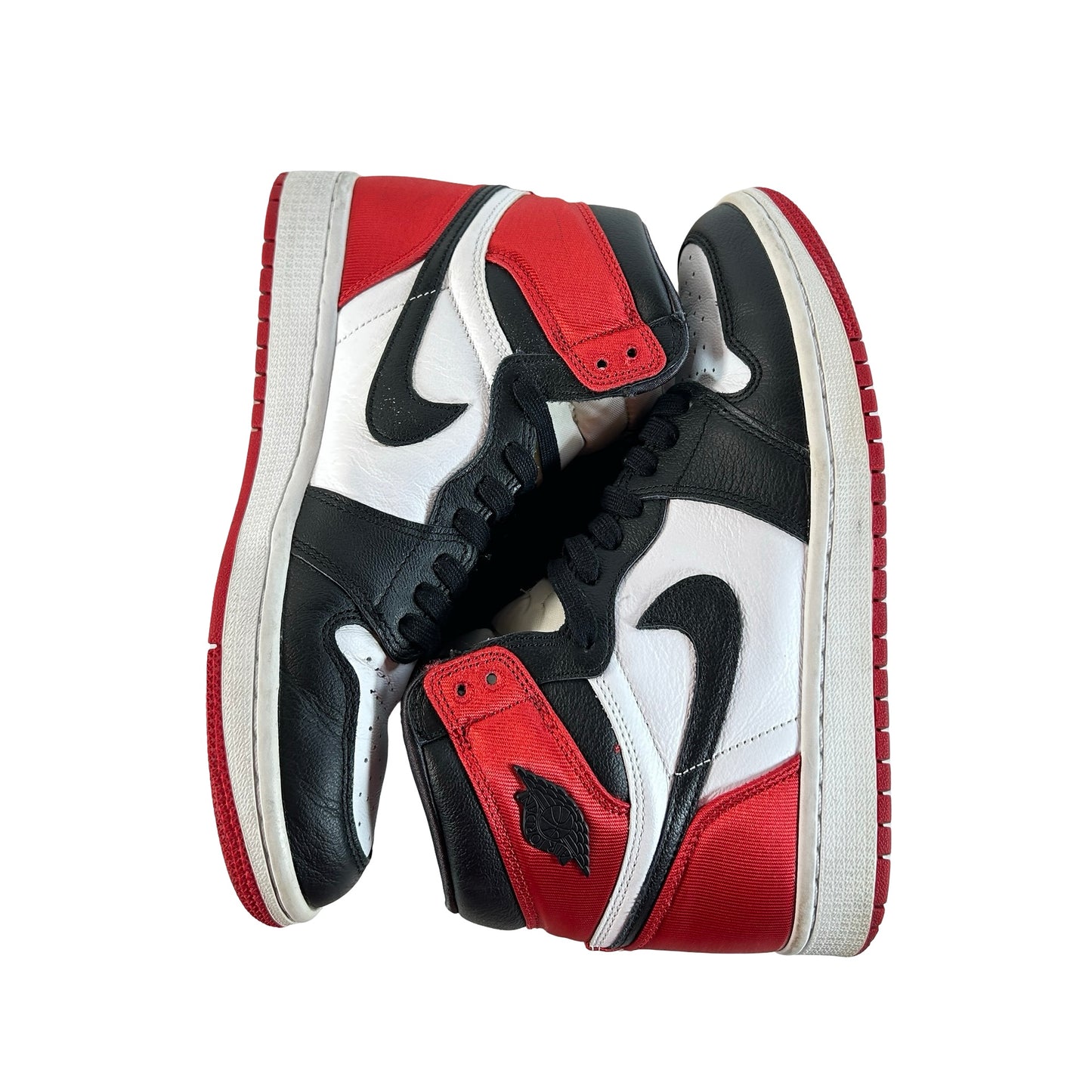 CD0461 016 AJ1 Satin Black Toe [USED] - 8.5 W (Used3)