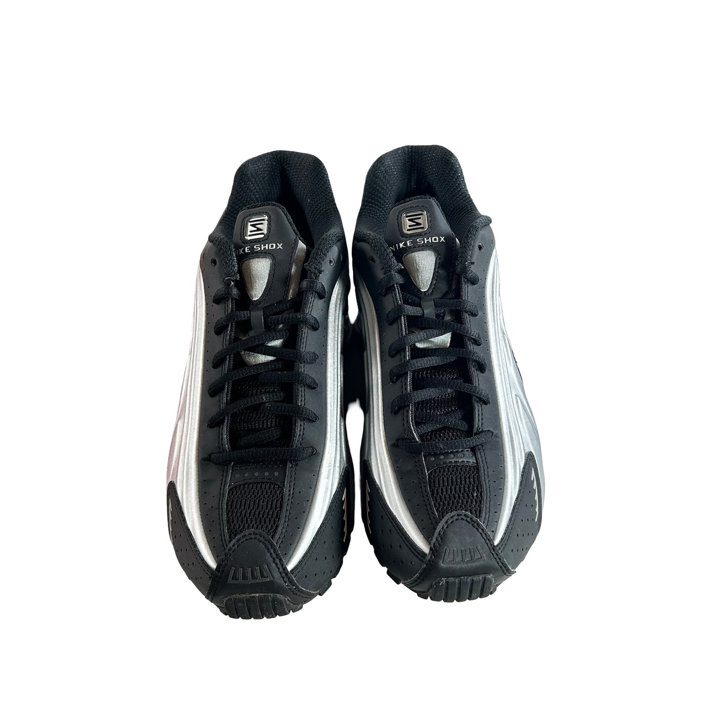 HQ1988 007 Nike Shox R4 Metallic Silver Black [USED] - 8 M (Used)