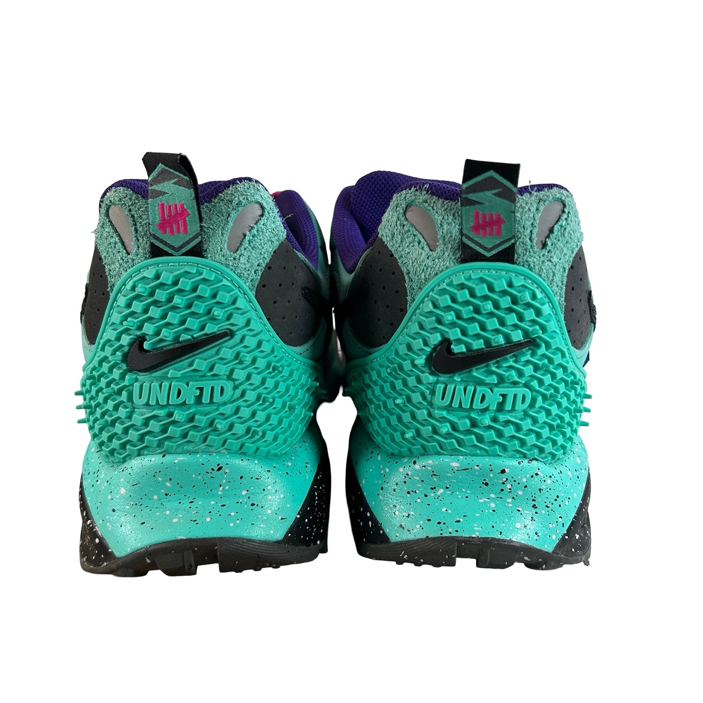FN7546 301 Nike Air Terra Humara Undefeated Light Menta [USED] - 10.5 M (Used2)
