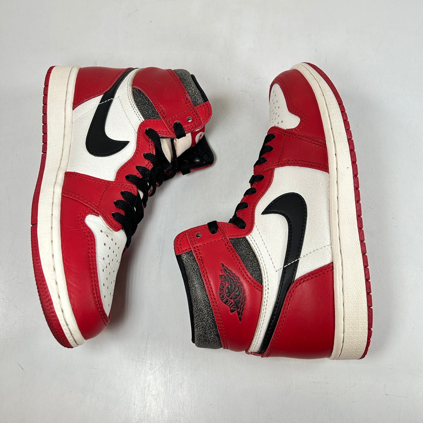 DZ5485 612 Jordan 1 Retro High OG Chicago Lost and Found [USED] - 7.5 M (Used2)