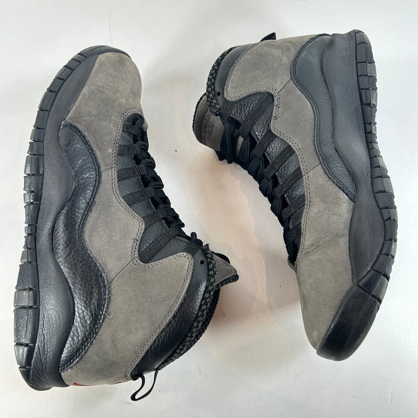 310805 002 Jordan 10 Retro Shadow (2018) [USED] - 11 M (Used) (No Box)