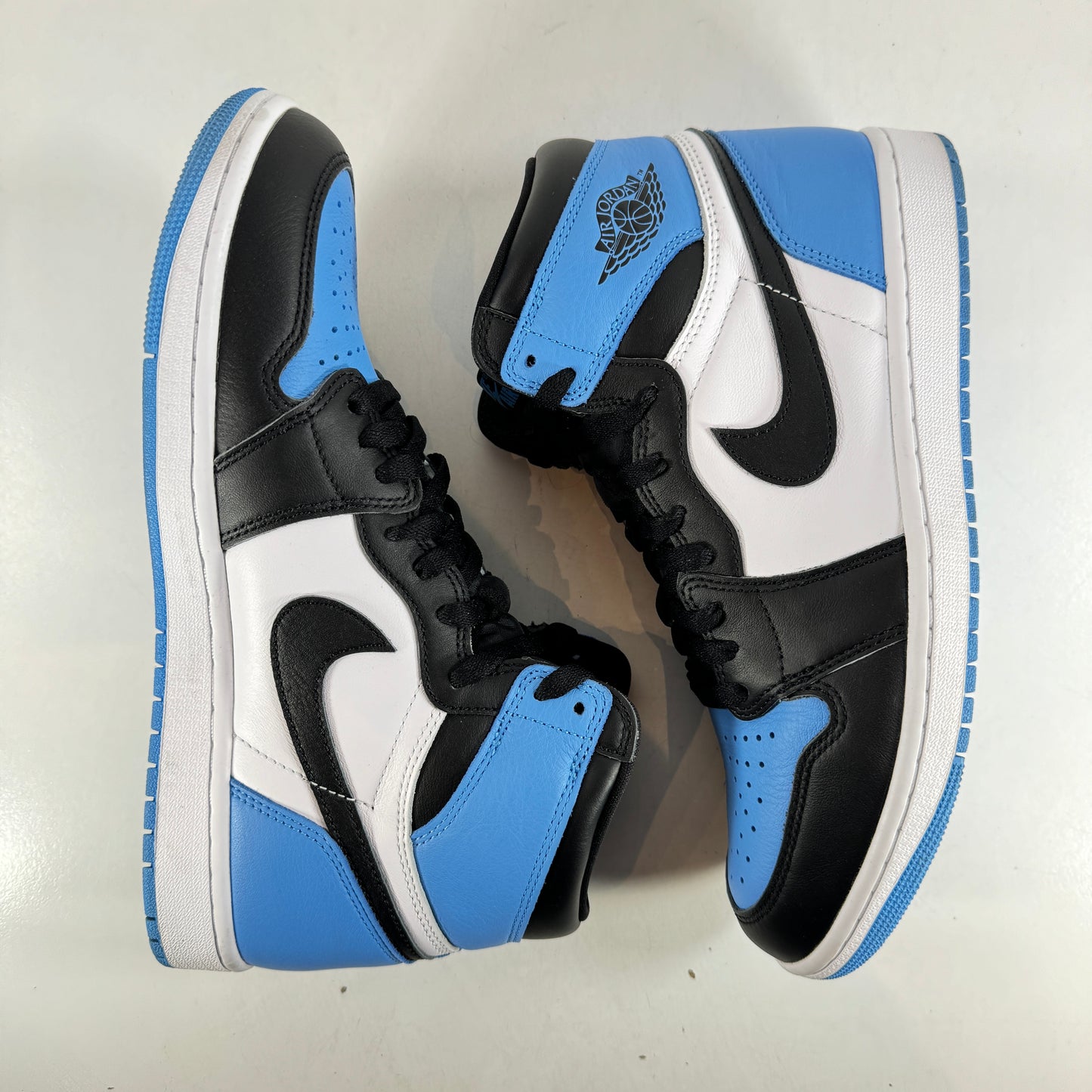 DZ5485 400 Jordan 1 Retro High OG UNC Toe [USED] - 10.5 M (Used3)