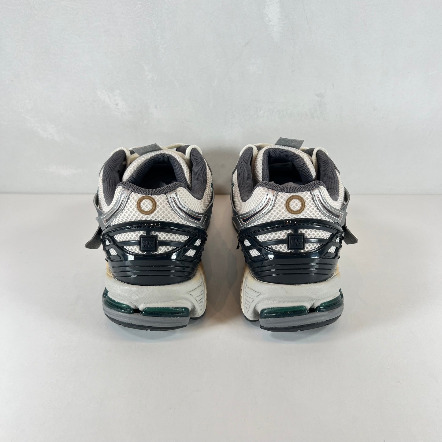M1906AD New Balance 1906A Silver Metalic Castlerock [USED] - 10.5 M (Used)