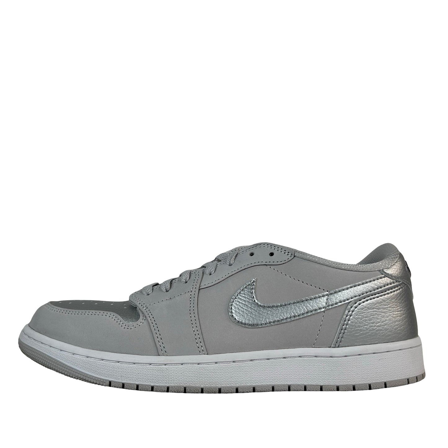 CZ0790 002 Jordan 1 Low OG Metallic Silver[USED] - 12 M (Used)