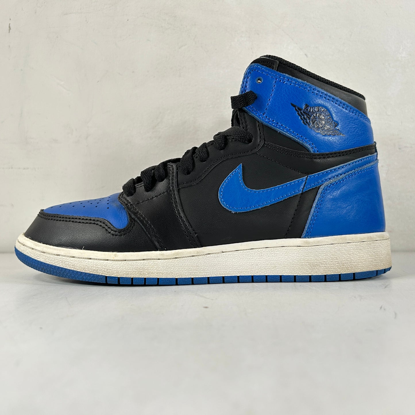 575441 007 Jordan 1 Retro Royal (2017) (GS) [USED] - 6.5 Y (Used) (No Box)