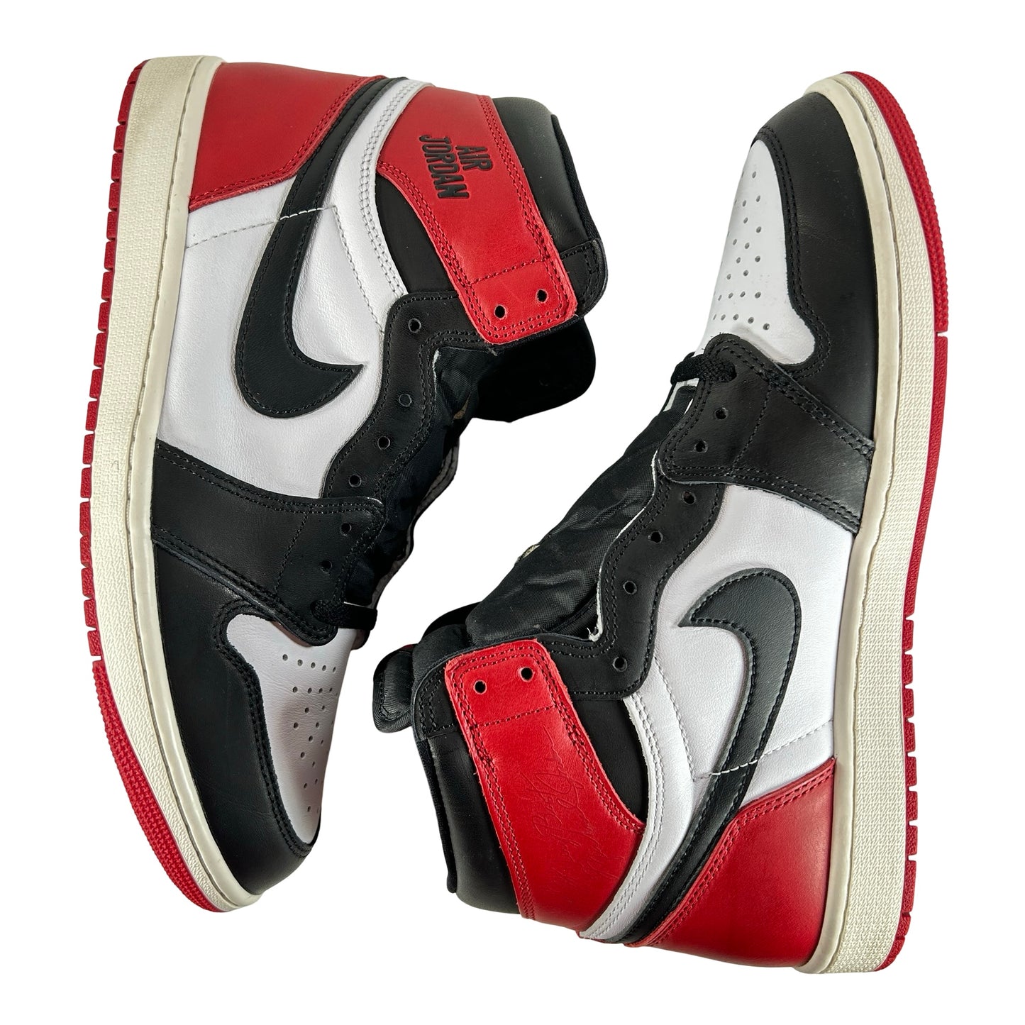 DZ5485 106 Air Jordan 1 High OG Black Toe Reimagined [USED] - 11 M (Used3)