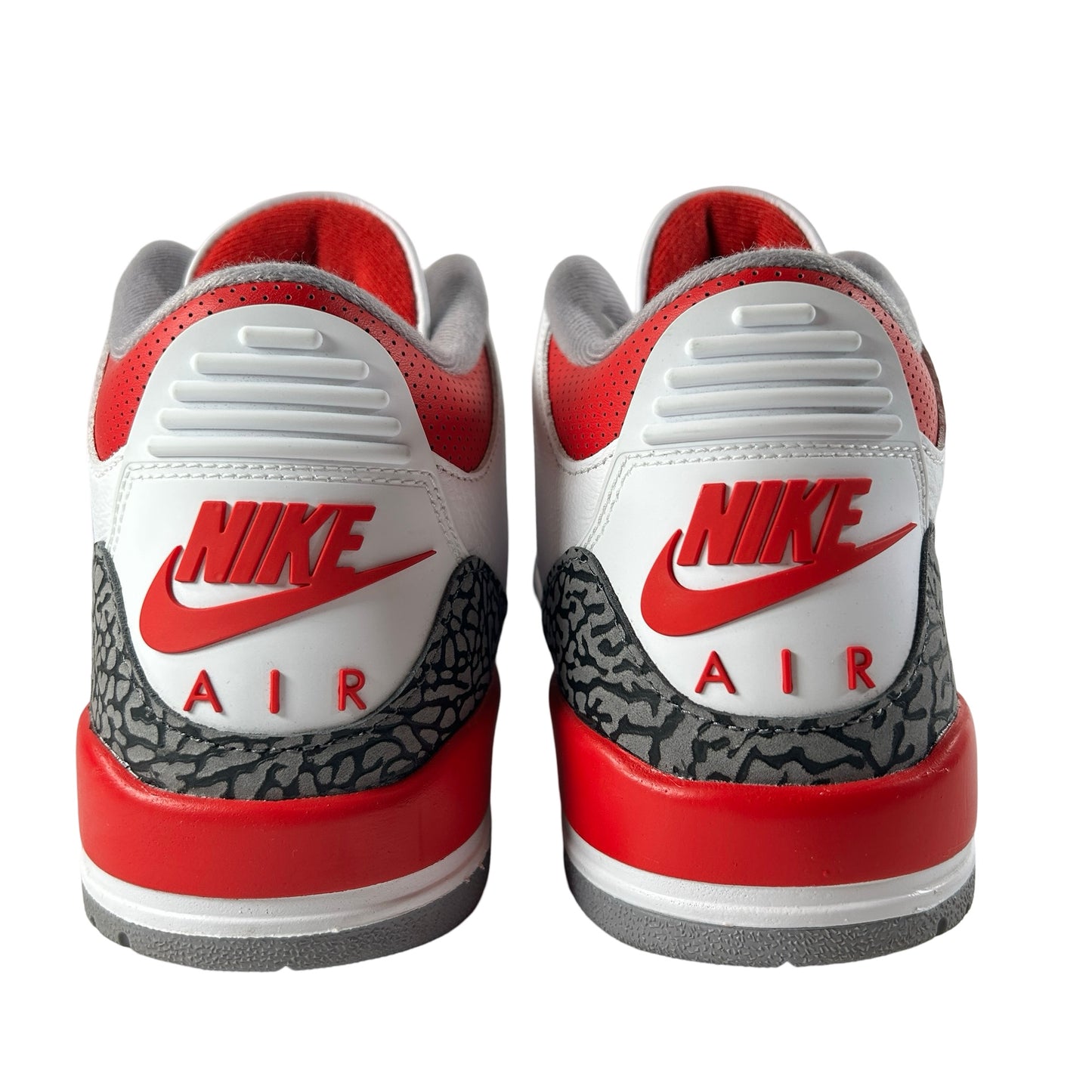 DN3707 160 Jordan 3 Retro Fire Red (2022) [USED] - 11 M (Used6)