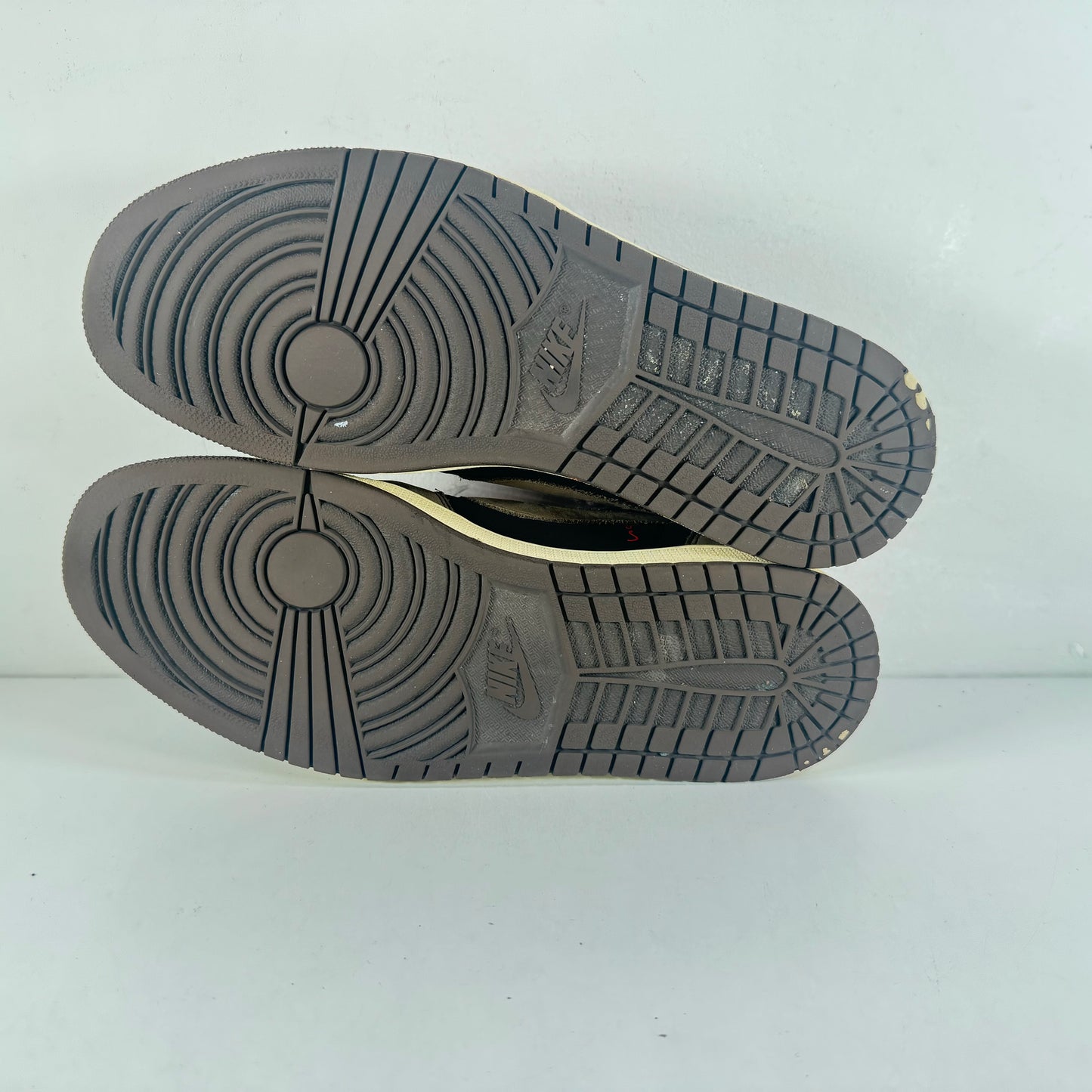 CQ4277 001 Jordan 1 Low Travis Scott Mocha [USED] - 12.5 M (Very Used)