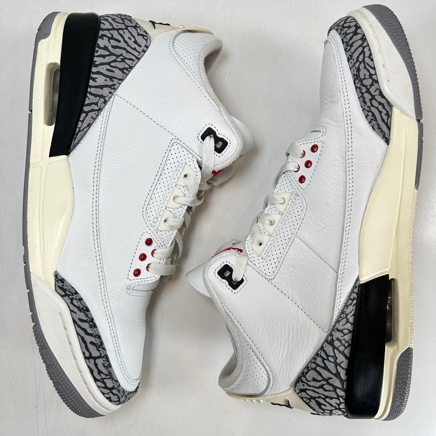 DN3707 100 Jordan 3 Retro White Cement Reimagined [USED] - 11 M (Used6)