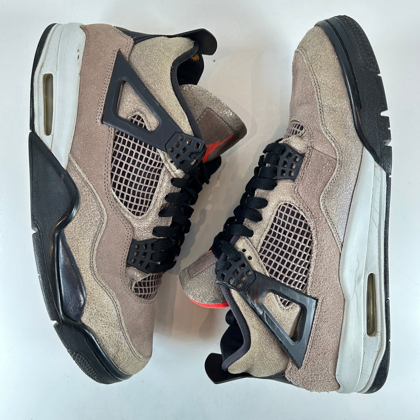 DB0732 200 Jordan 4 Taupe Haze [USED] - 11 M (Used)