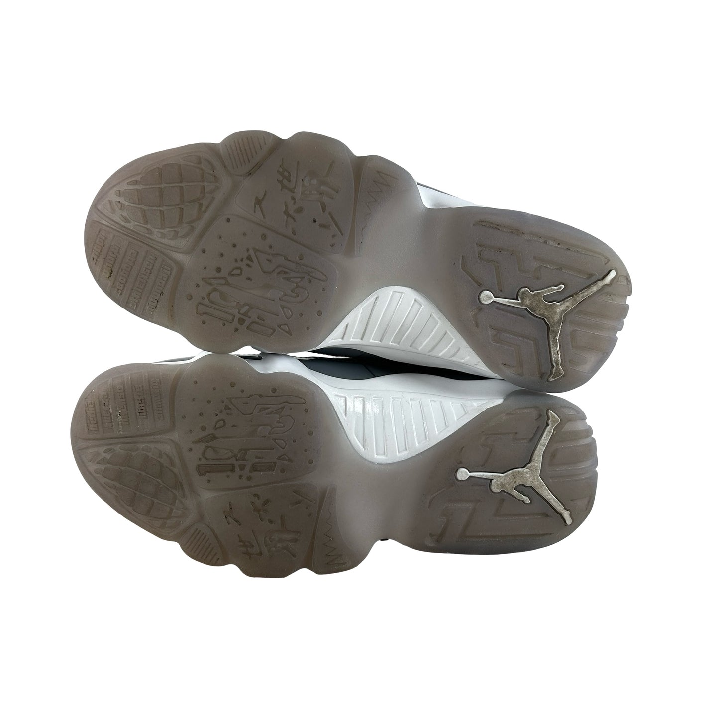 HV4574 011 Jordan 9 Retro Cool Grey (2025) (GS) [USED] - 4 Y (Used)
