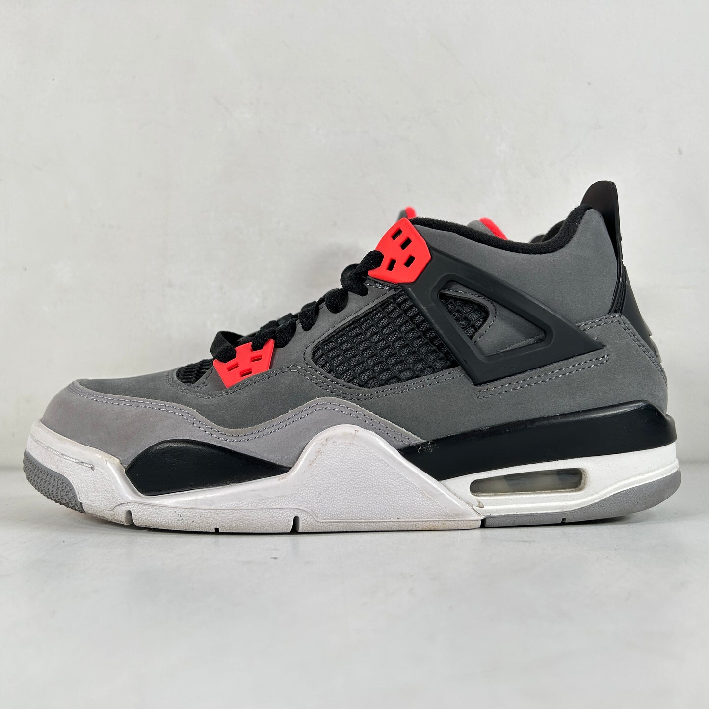 408452 061 Jordan 4 Retro Infrared (GS) [USED] - 6 Y (Used) (No Box)