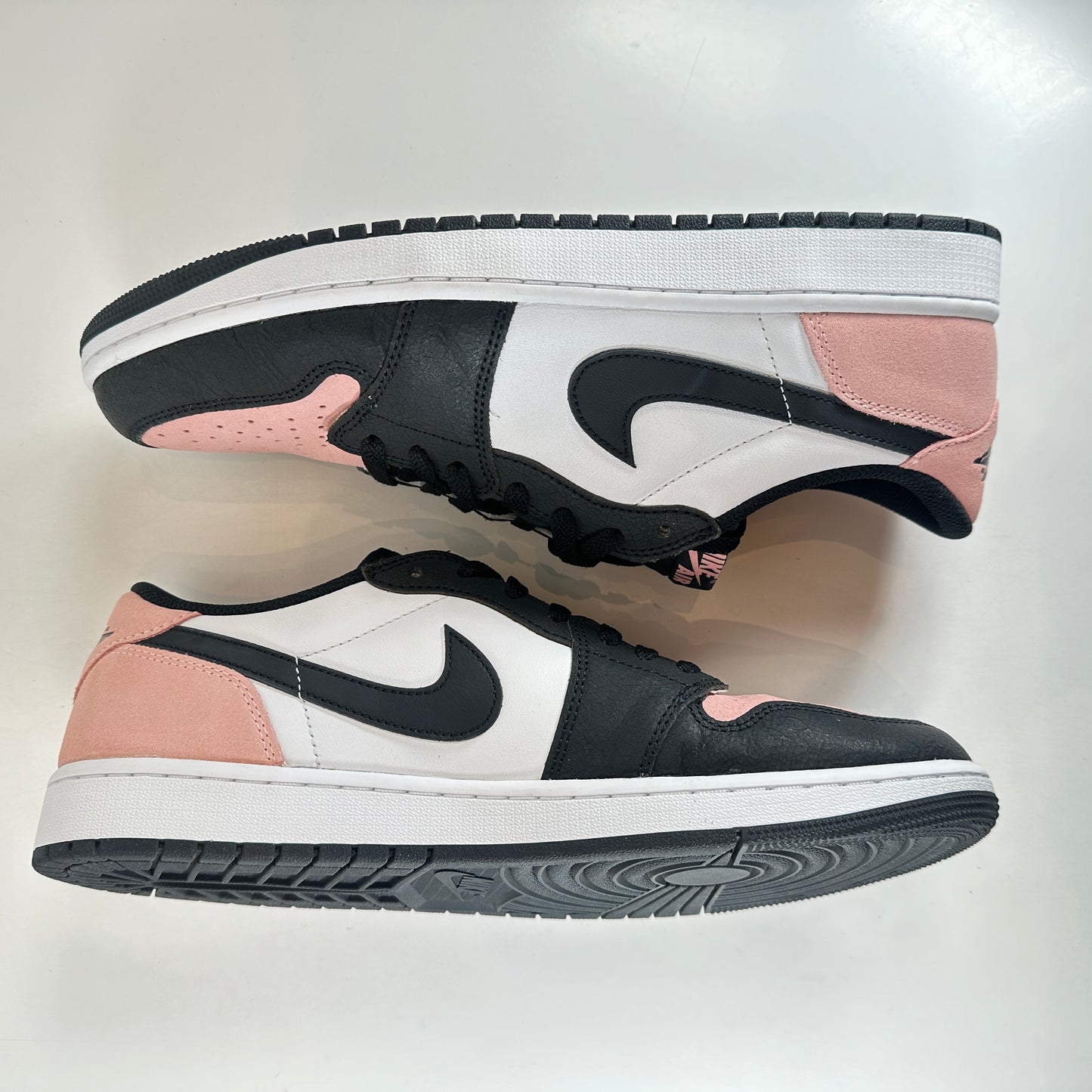 CZ0790 061 Jordan 1 Low OG Bleached Coral [USED] - 12 M (VNDS)