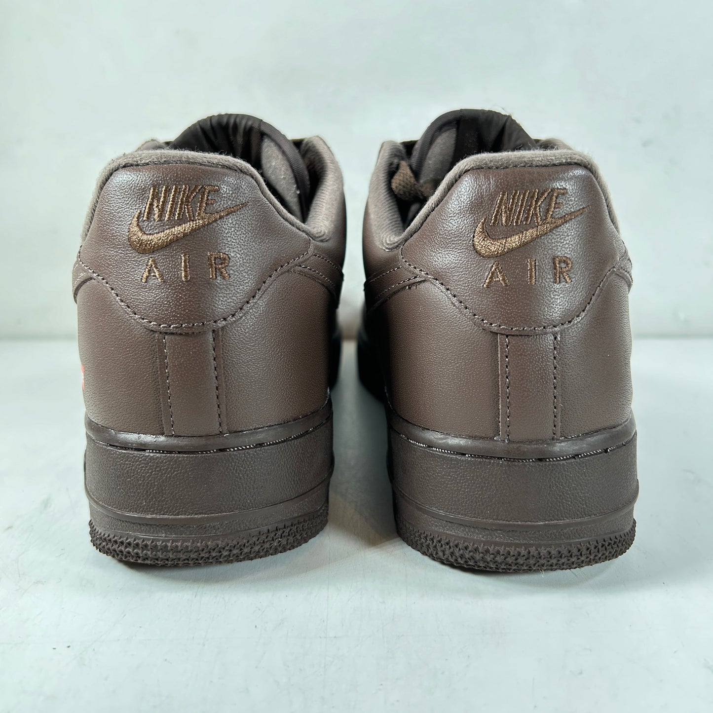 CU9225 200 Nike Air Force 1 Low Supreme Barroco Marrón