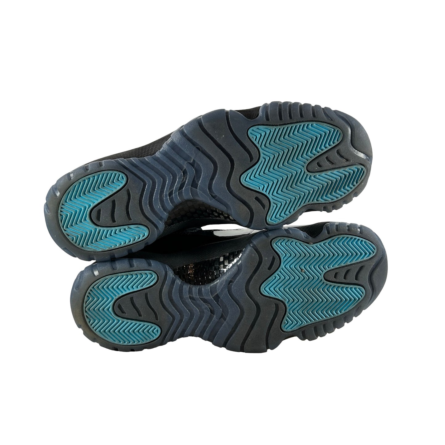 CT8012 047 Jordan 11 Retro Gamma Blue (2025) [USED] - 9 M (Used3)