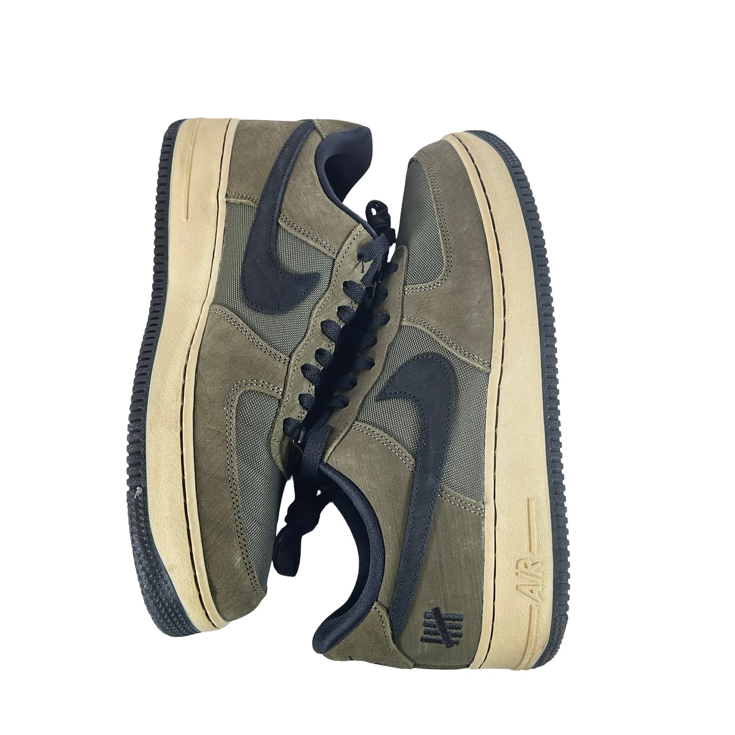 DH3064 300 Nike Air Force 1 Low SP Undefeated [USED] - 10 M (Used)