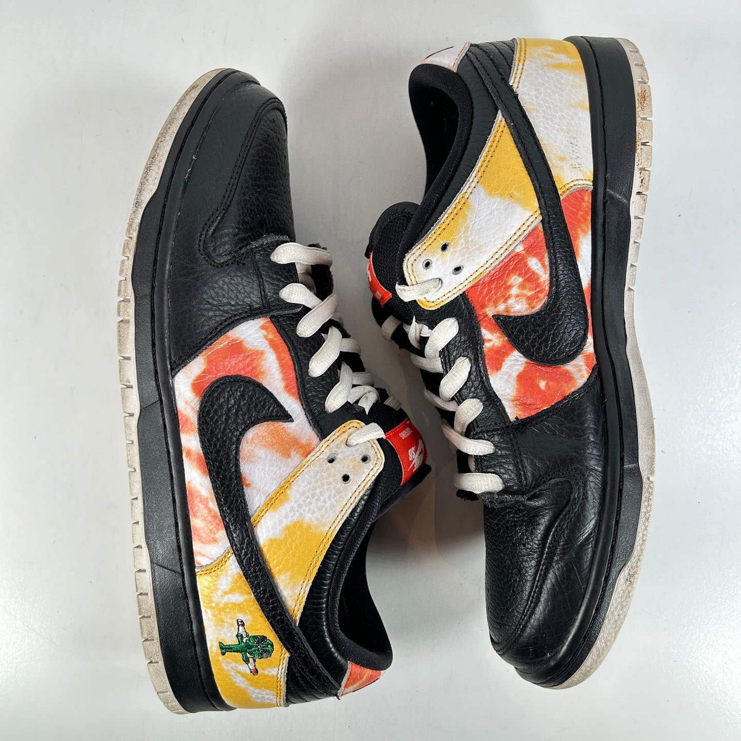 BQ6832 001 Nike SB Dunk Low Raygun Tie-Dye Black [USED] - 11 M (Used)