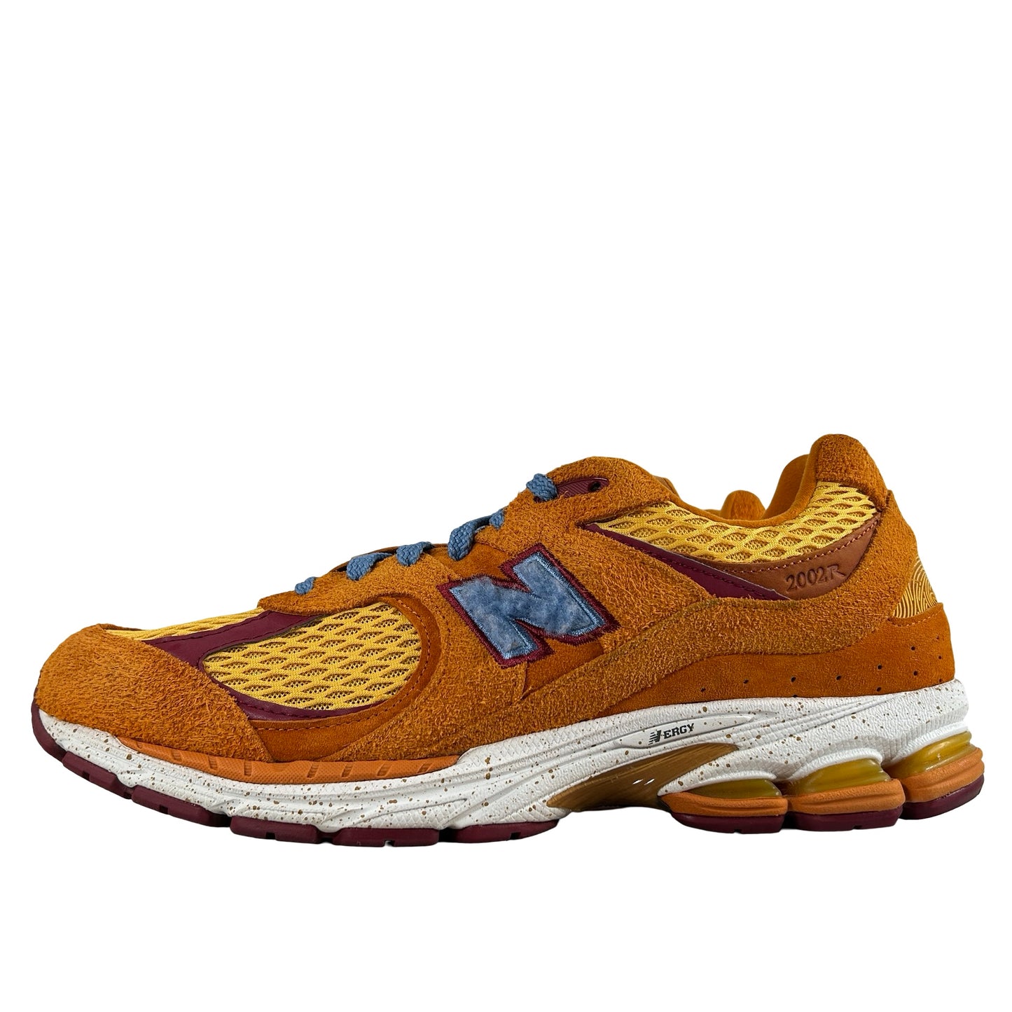 ML2002R1 New Balance 2002R Salehe Bembury La paz sea el viaje