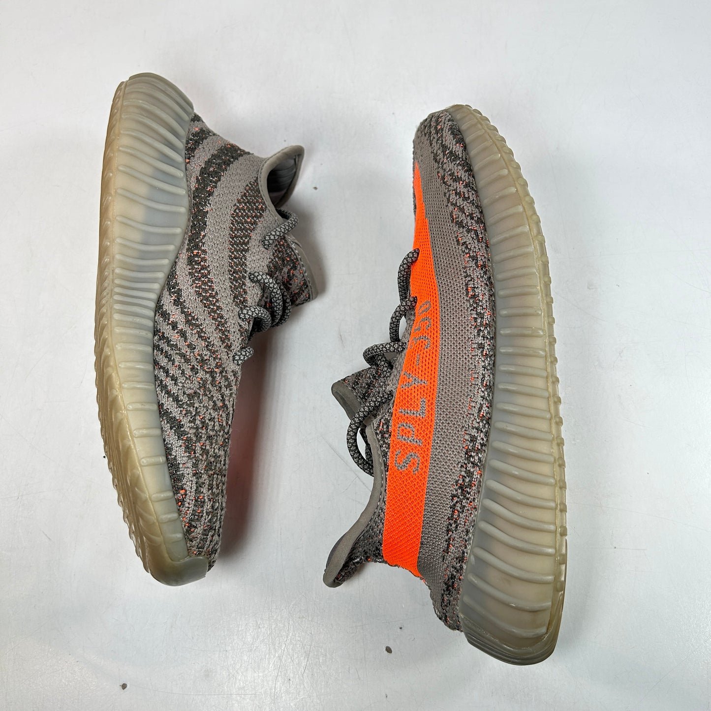 GW1229 Yeezy Boost 350 V2 Beluga Reflective [USED] - 9 M (Used)