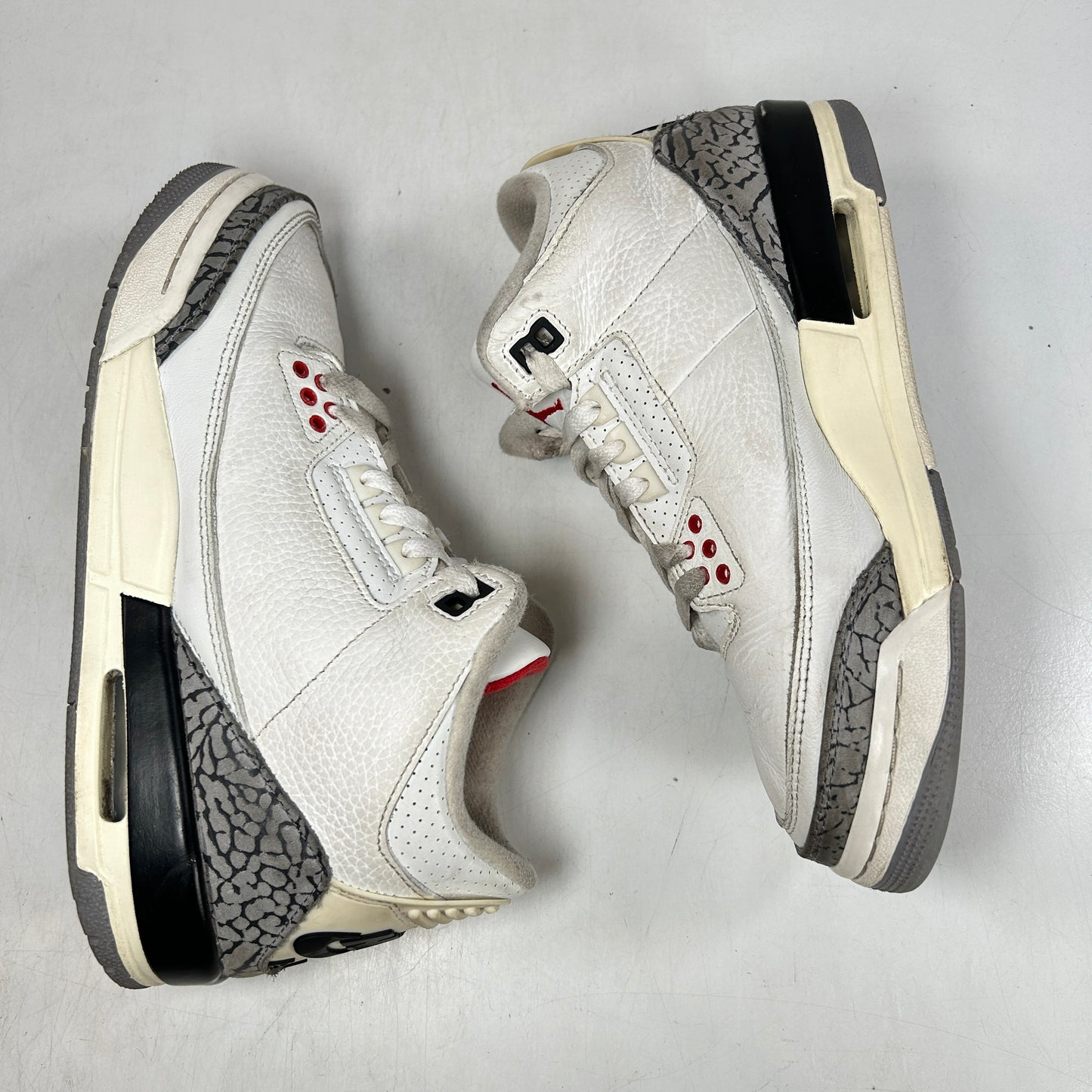 DM0967 100 Jordan 3 Retro White Cement Reimagined (GS) [USED] - 6 Y (Used2)