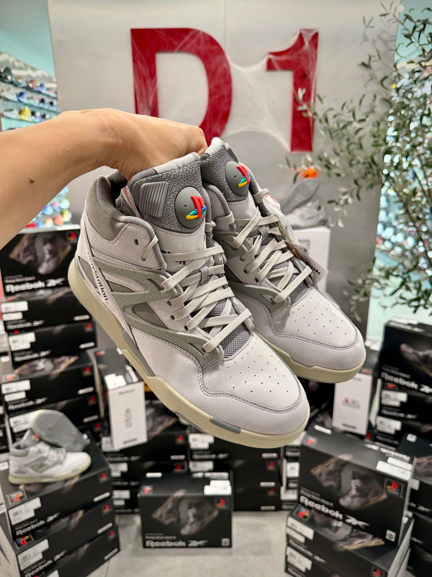 100258816 Reebok Pump Omni Zone II PlayStation 30th Anniversary