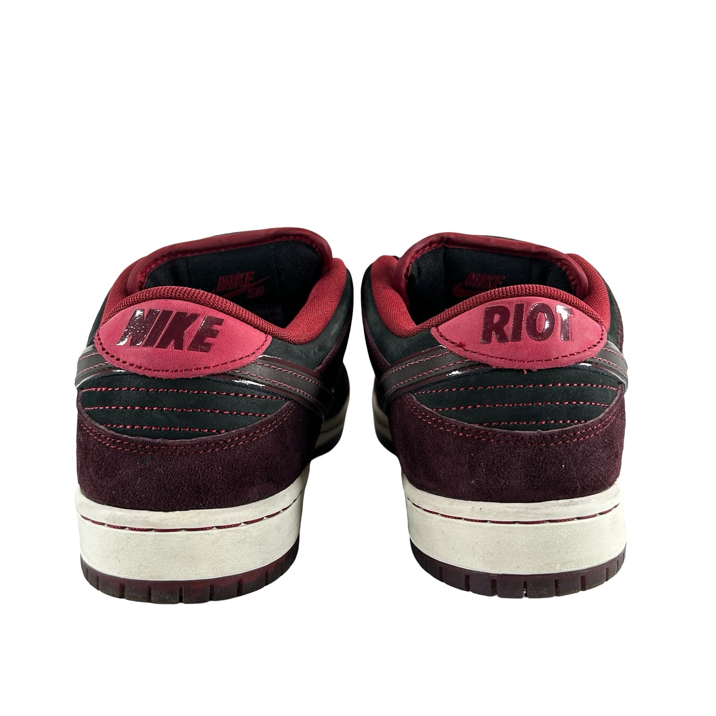 FZ1289 200 Nike SB Dunk Low Riot Skateshop [USED] - 8.5 M (Used)