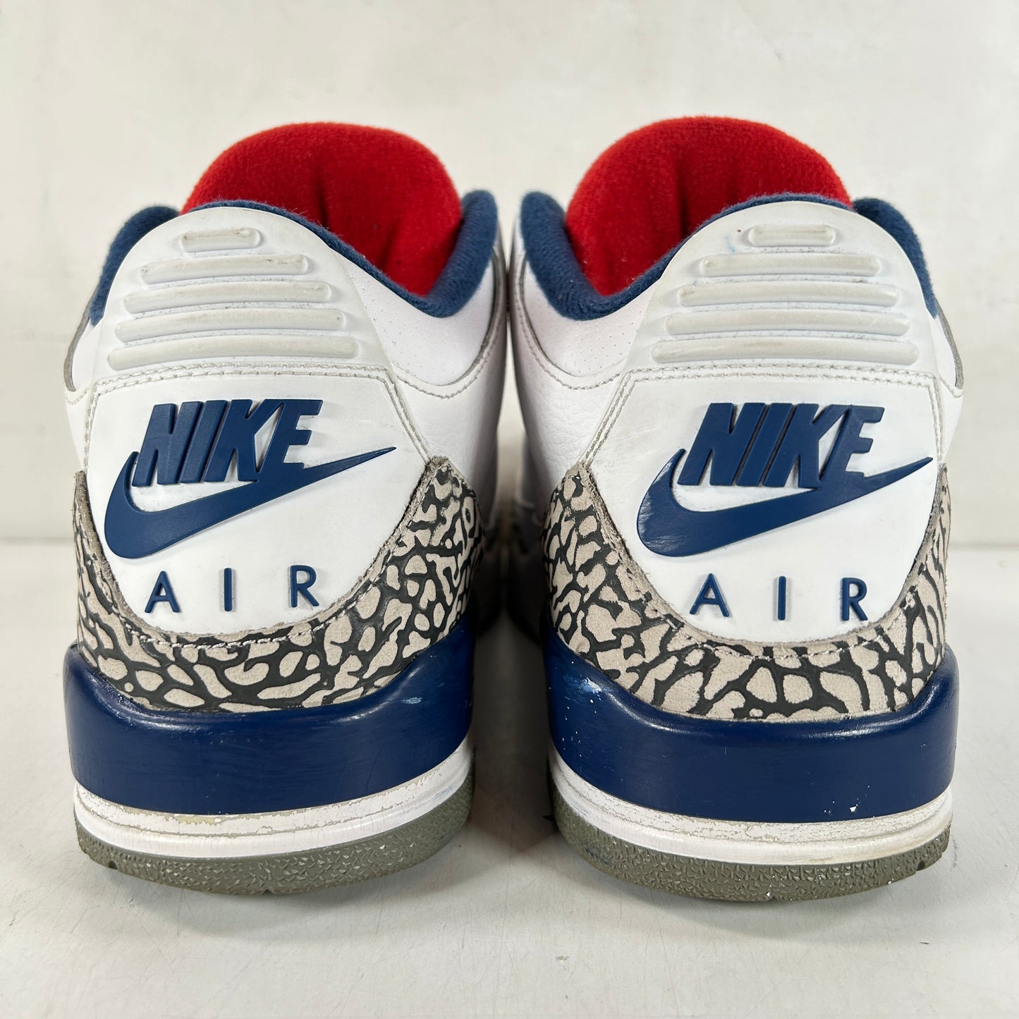 854262 106 Jordan 3 Retro Azul verdadero (2016)