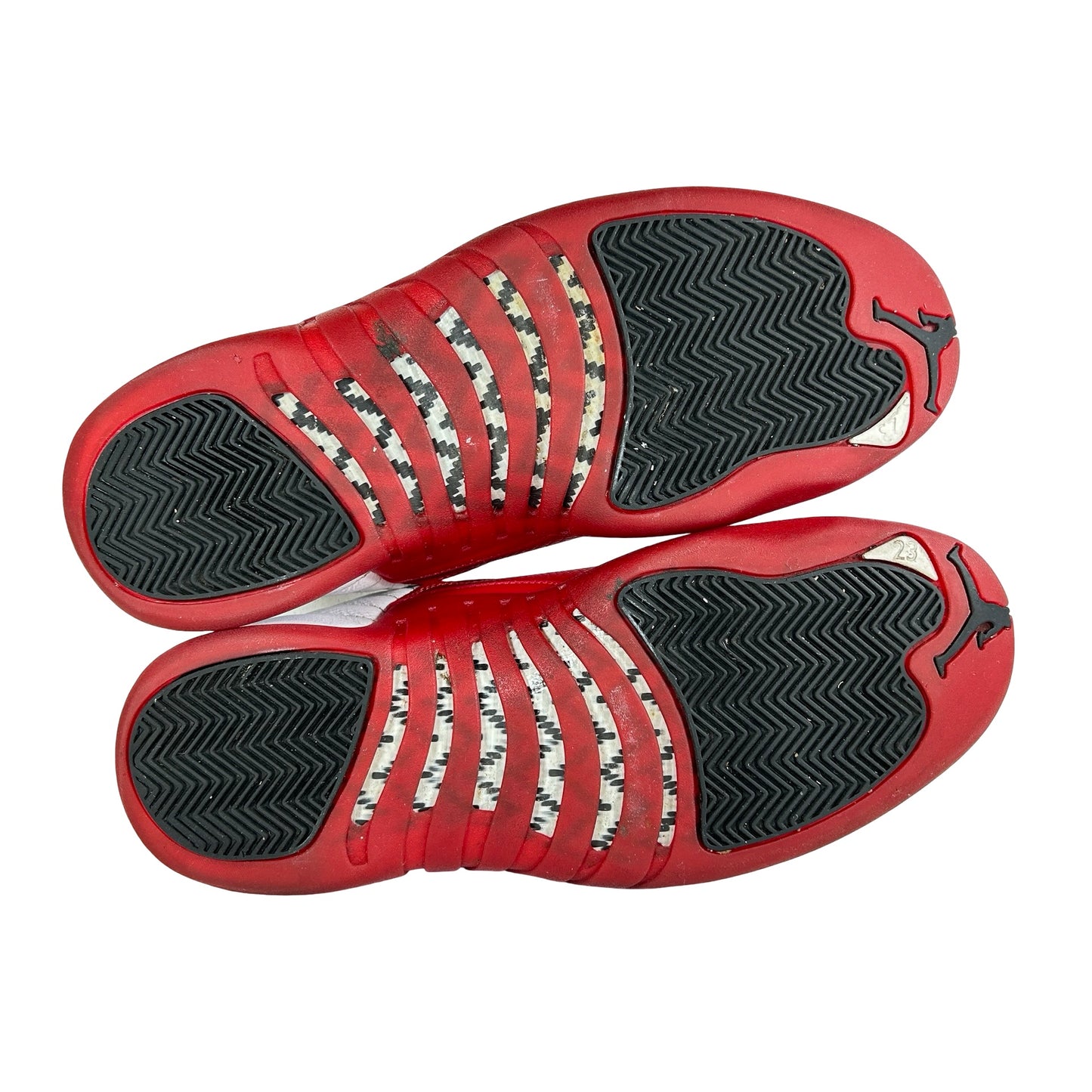 CT8013 116 Jordan 12 Retro Cherry (2023) [USED] - 11 M (Used8)