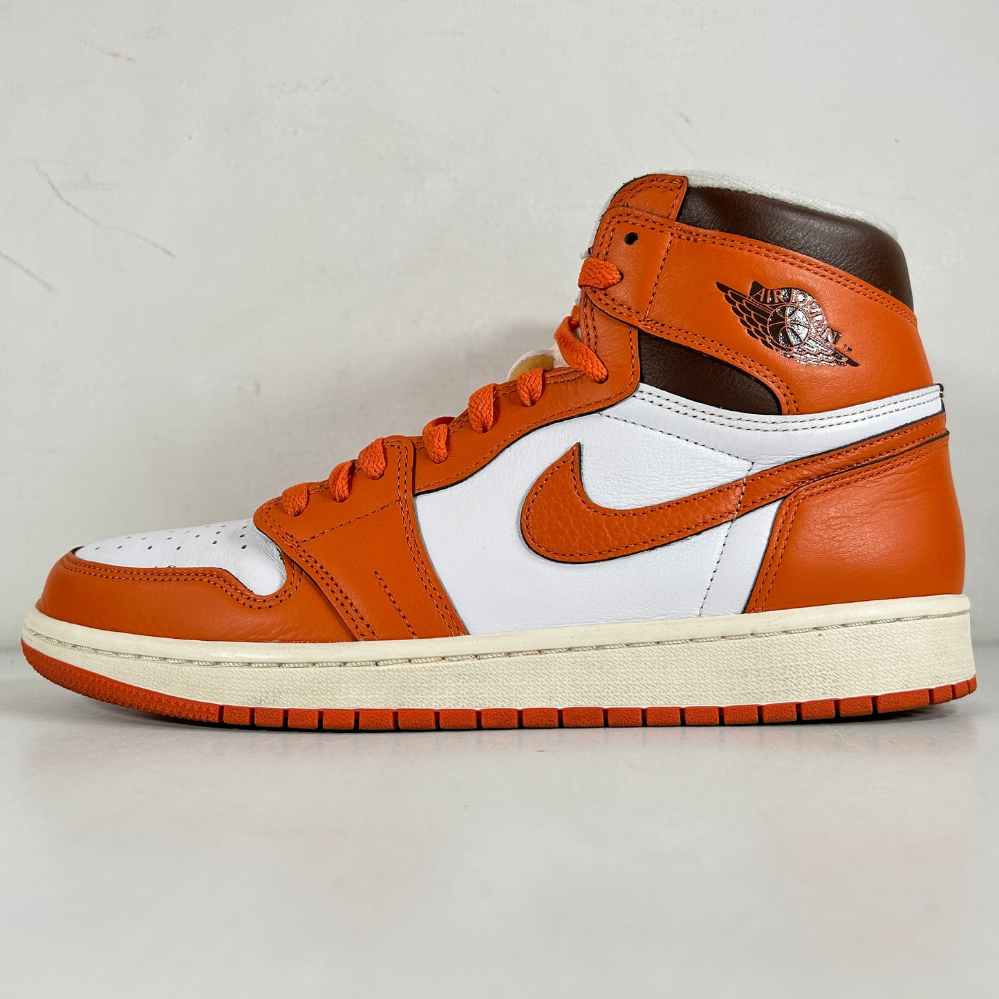 DO9369 101 Jordan 1 Retro High OG Starfish (Women's) [USED] - 12 W (Used2)