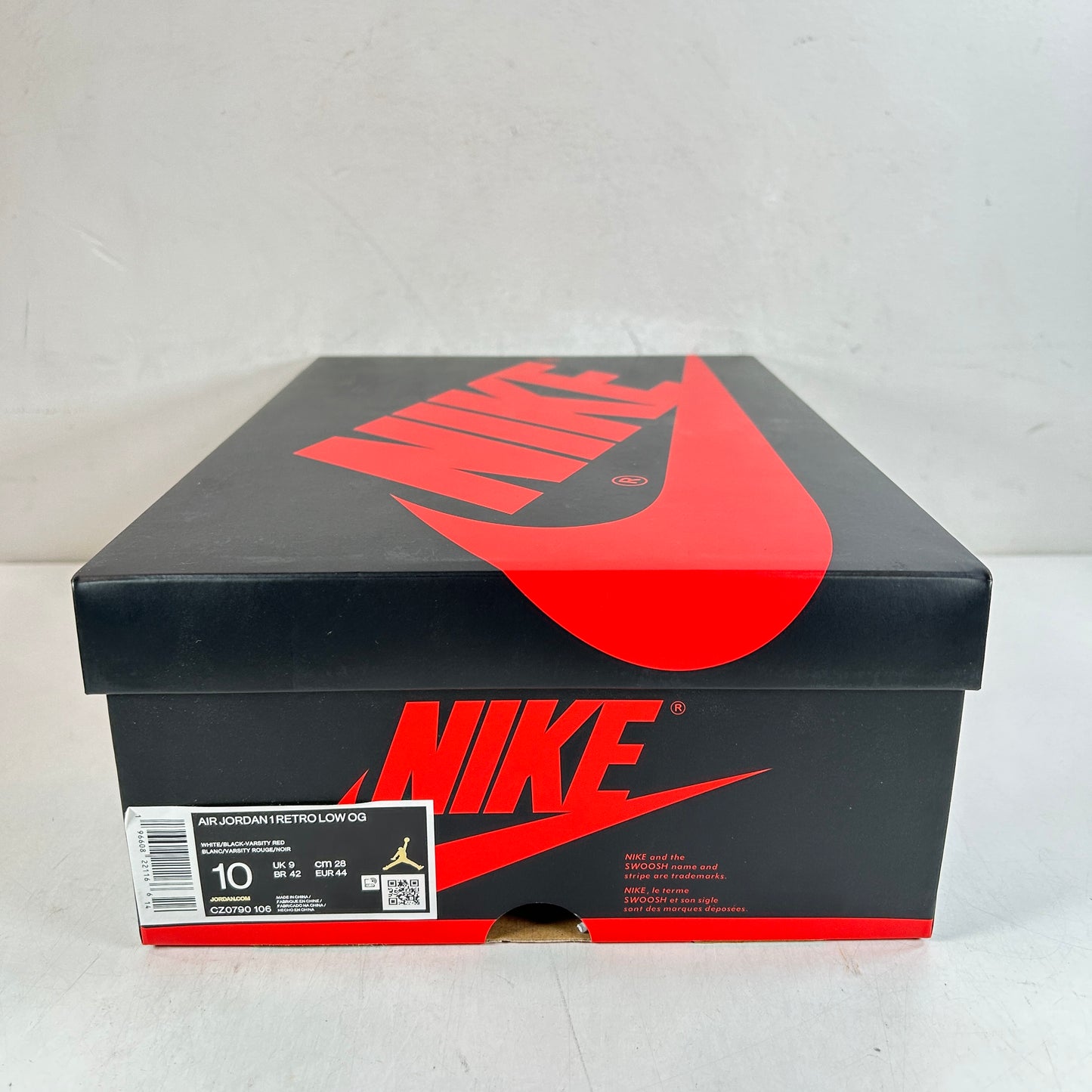 CZ0790 106  Jordan 1 Retro Low OG Black Toe (2023) [USED] - 10 M (Used)