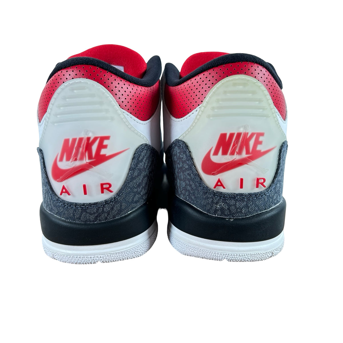 CZ6634 100 Jordan 3 Retro SE Fire Red Denim (GS) - 7 Y (Yellowing Tab)