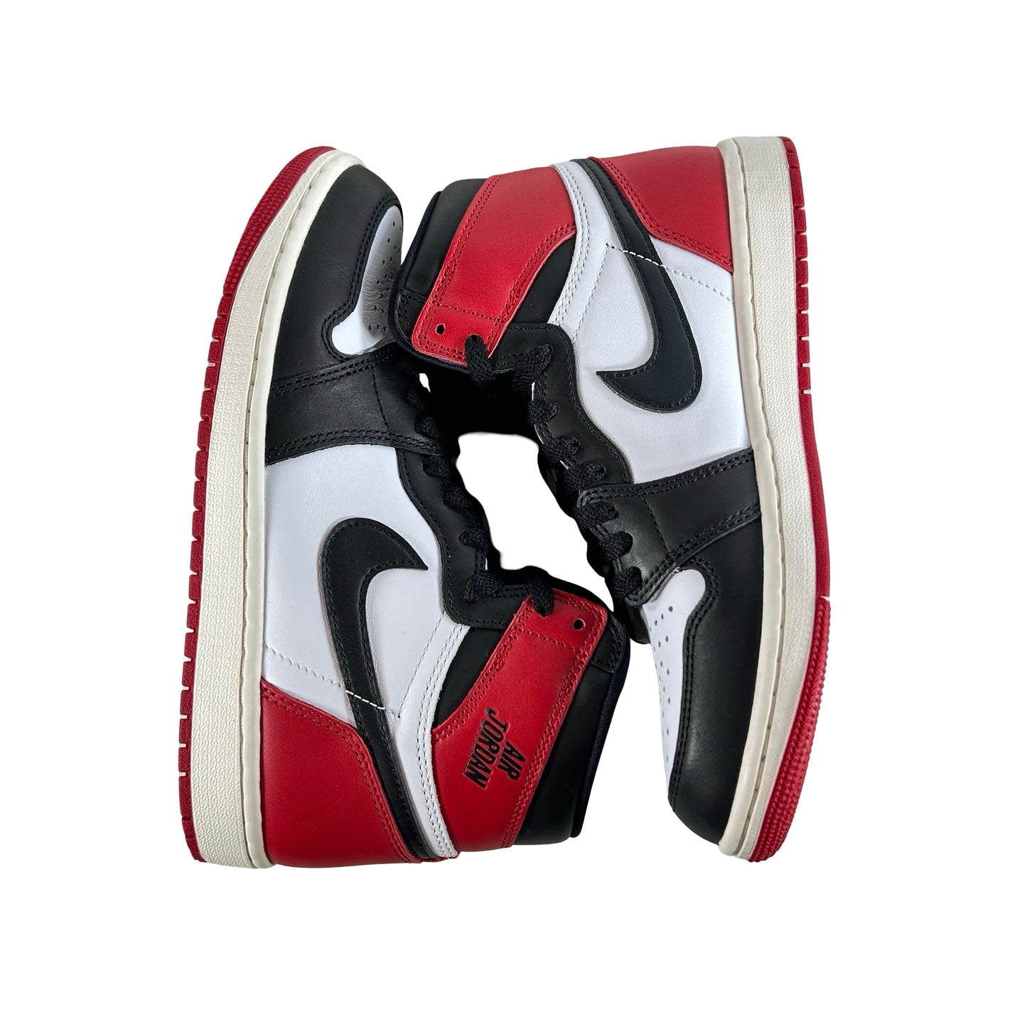 DZ5485 106 Jordan 1 Retro High OG Black Toe Reimagined [USED] - 7.5 M (Used2)