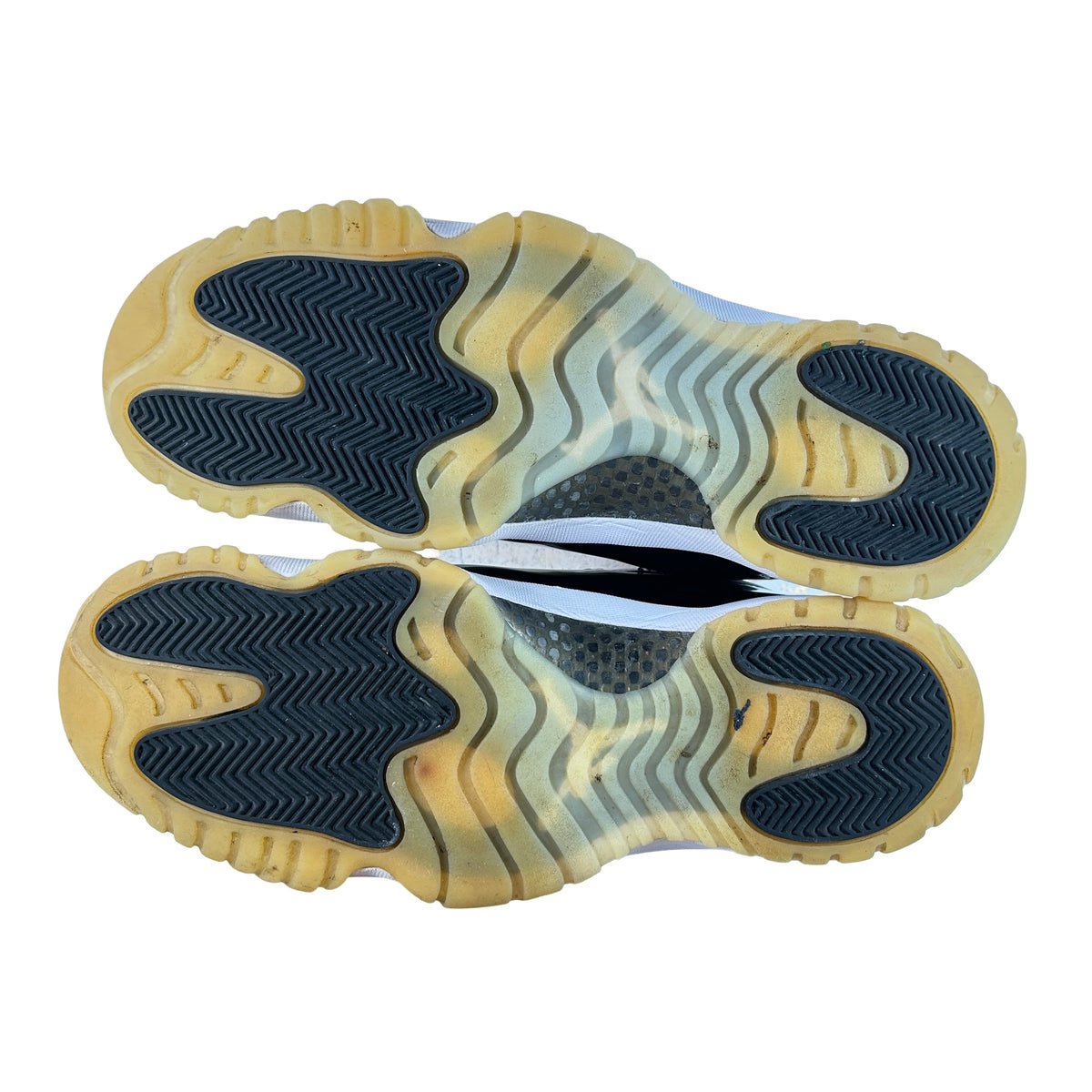 CT8012 170 Jordan 11 Retro DMP Defining Moments (2023) [USED] - 12.5 M (Used) (No Box) (Missing Left Insole)