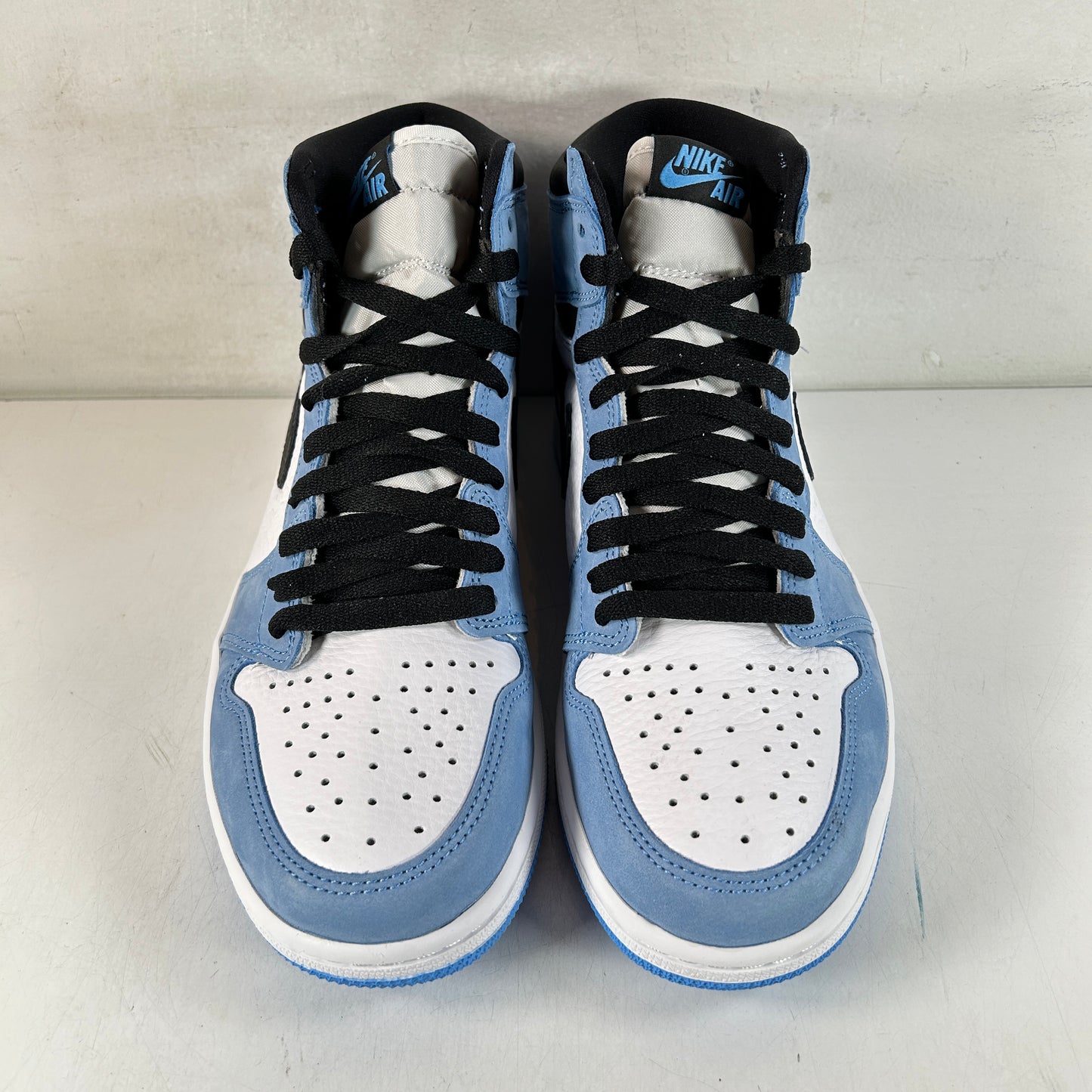 555088 134 Jordan 1 University Blue [USED] - 8.5 M (Used3)