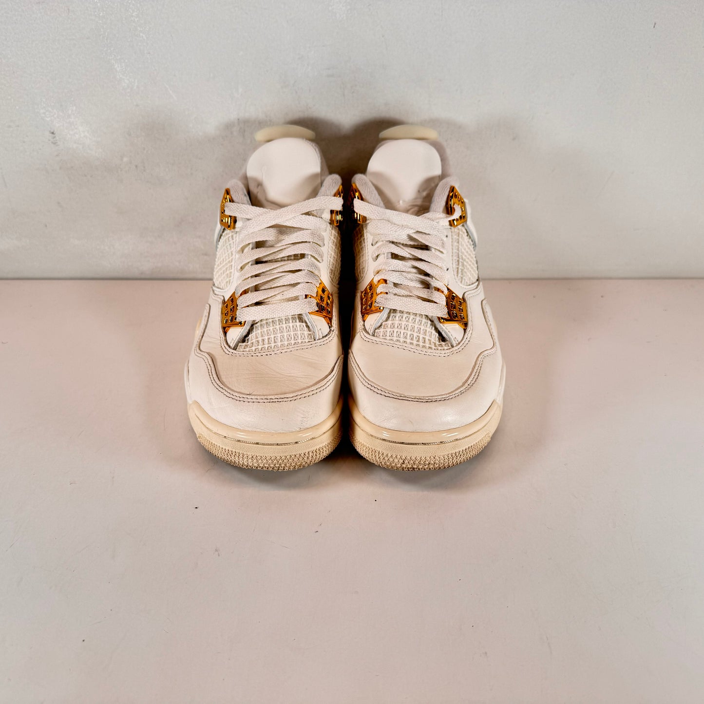 AQ9129 170 Jordan 4 Retro Metallic Gold (W) [USED] - 6.5 W (Used)