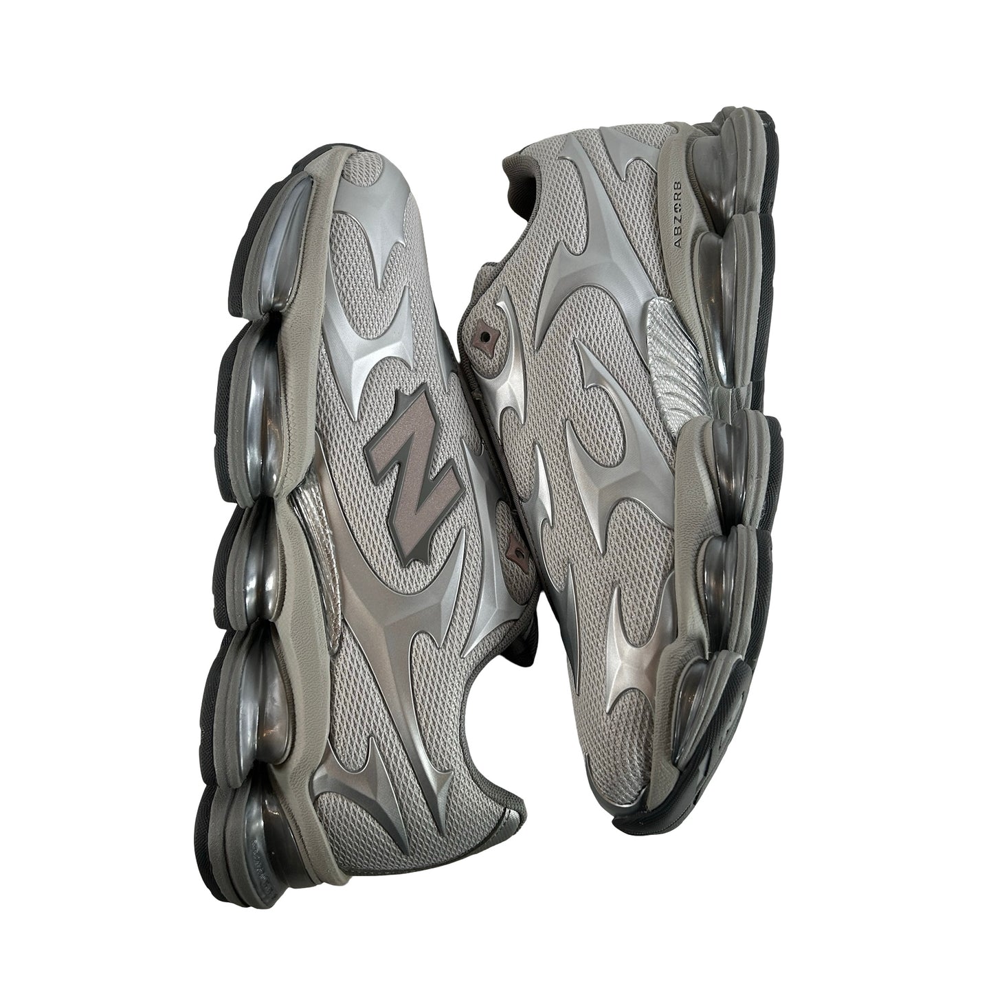 U20005UW New Balance Abzorb 2000 Silver Metallic [USED] - 11.5 M (VNDS)