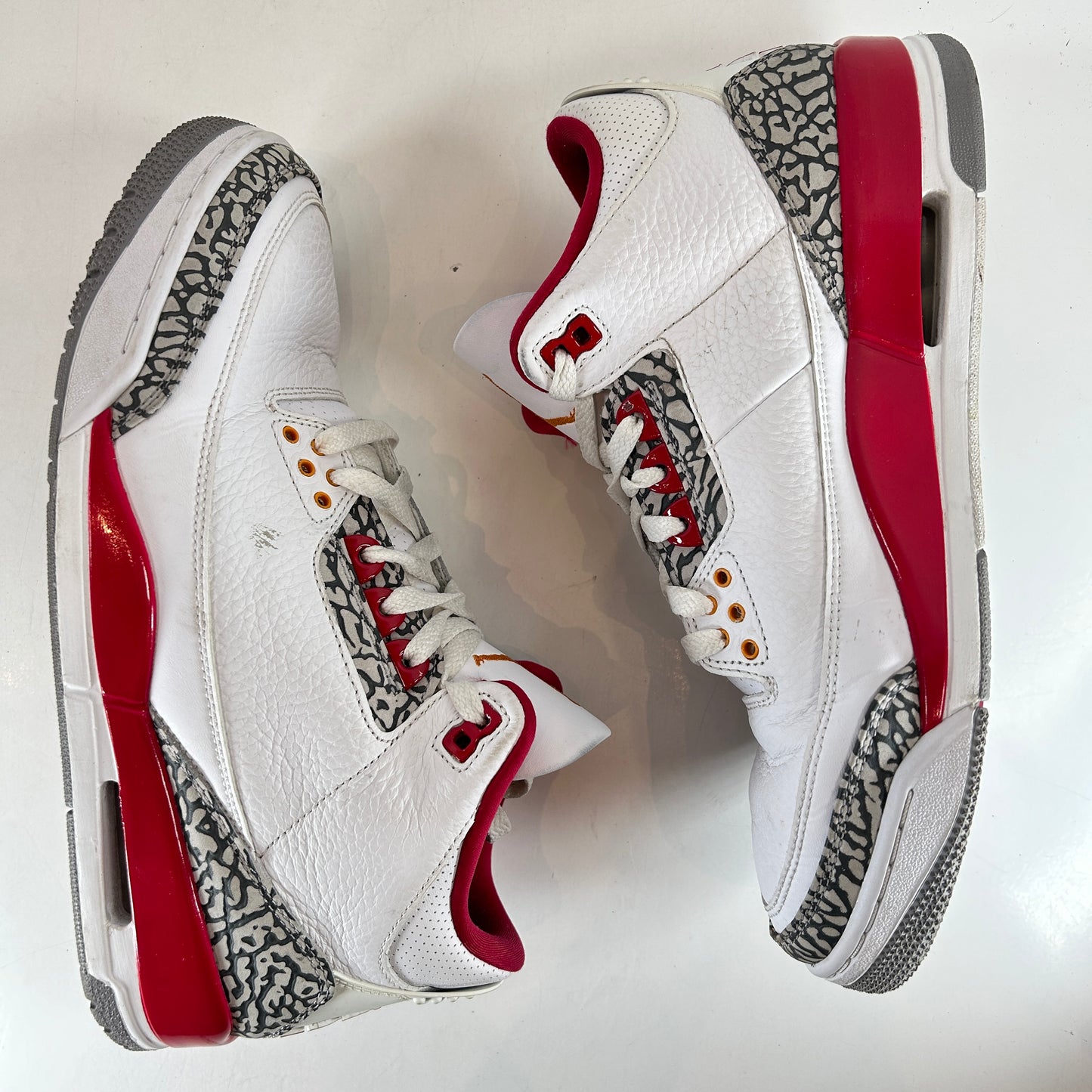 CT8532 126 Jordan 3 Retro Cardinal Red [USED] - 11 M (Used2)