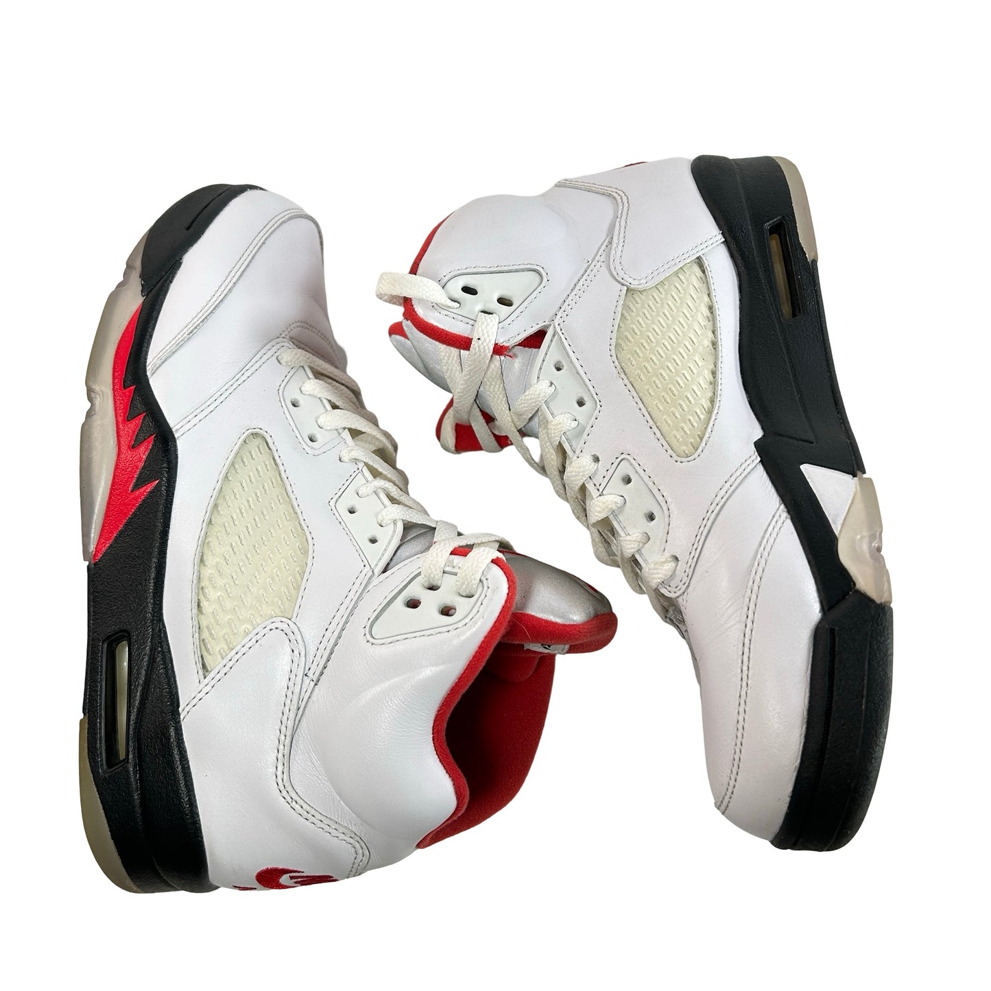 DA1911 102 Jordan 5 Fire Red [USED] - 9 M (Used)