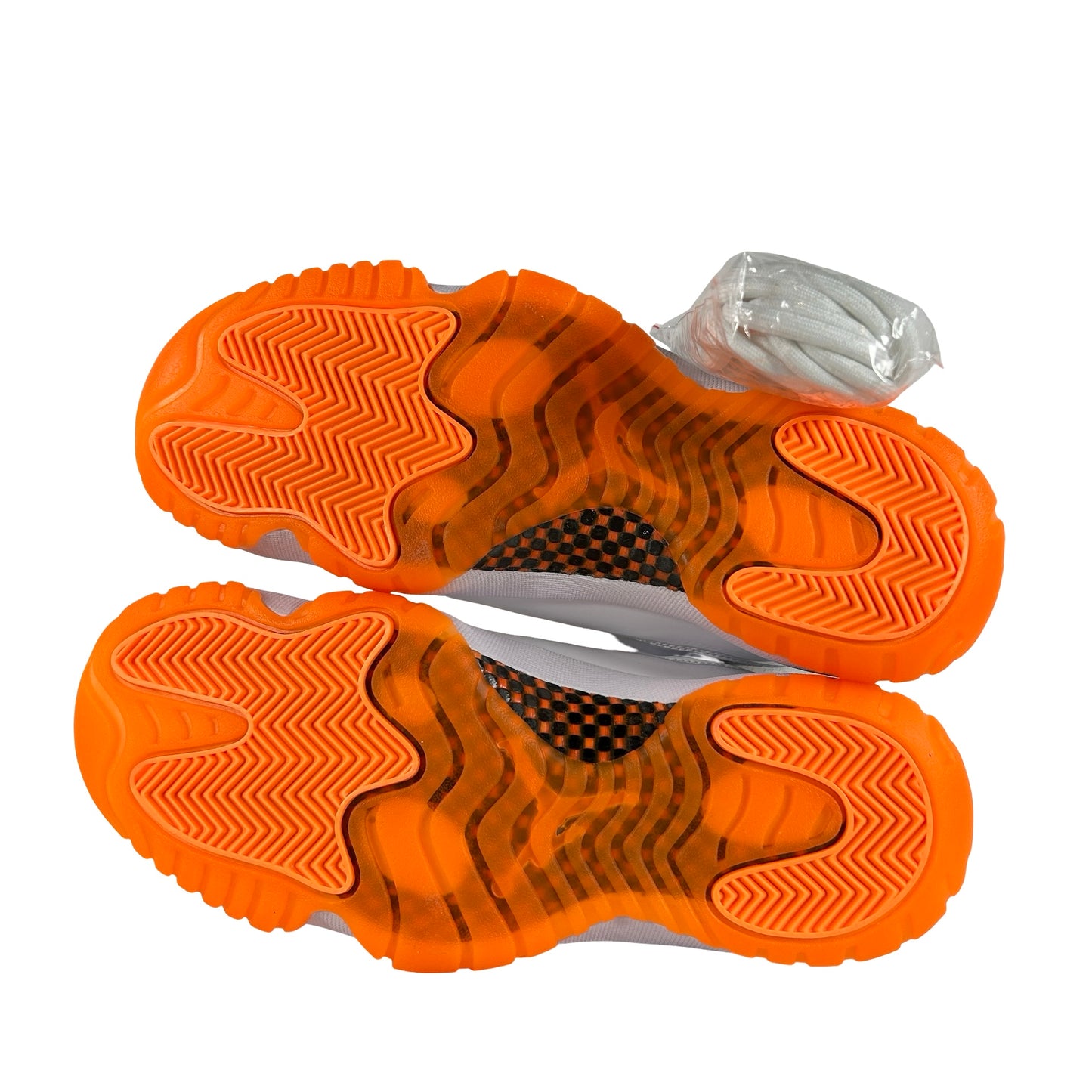 AH7860 139 Jordan 11 Retro Low Citrus (2021) (Women's) [CONDITIONAL] - 9 W / 7.5 M (Yellowing)